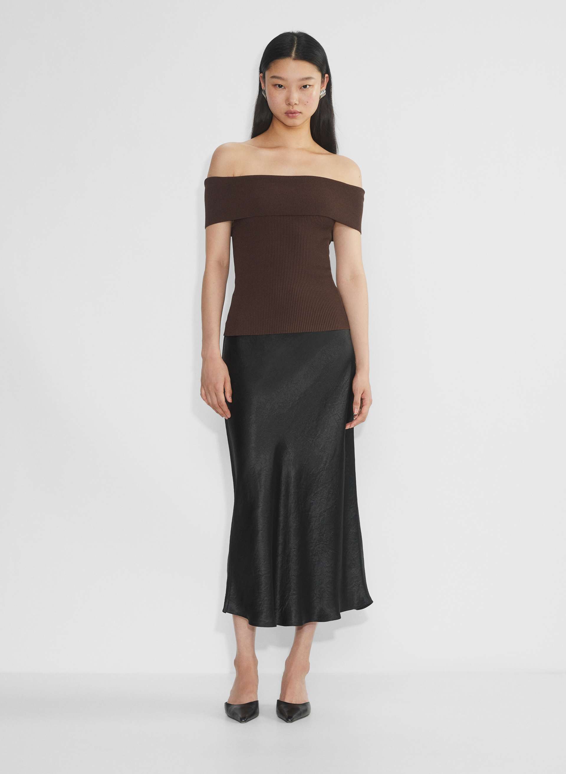 Sculpt Knit Off-Shoulder Hi-Hip Top | Aritzia US