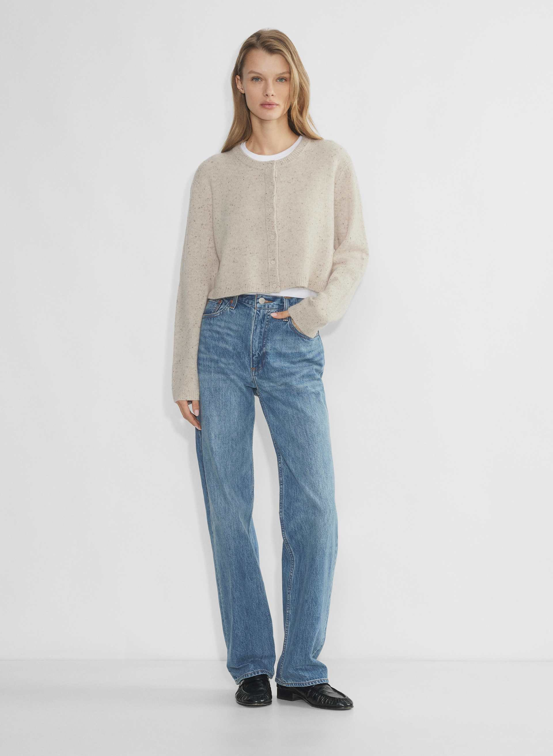Cashmere Relaxed Crew Cardigan | Aritzia US