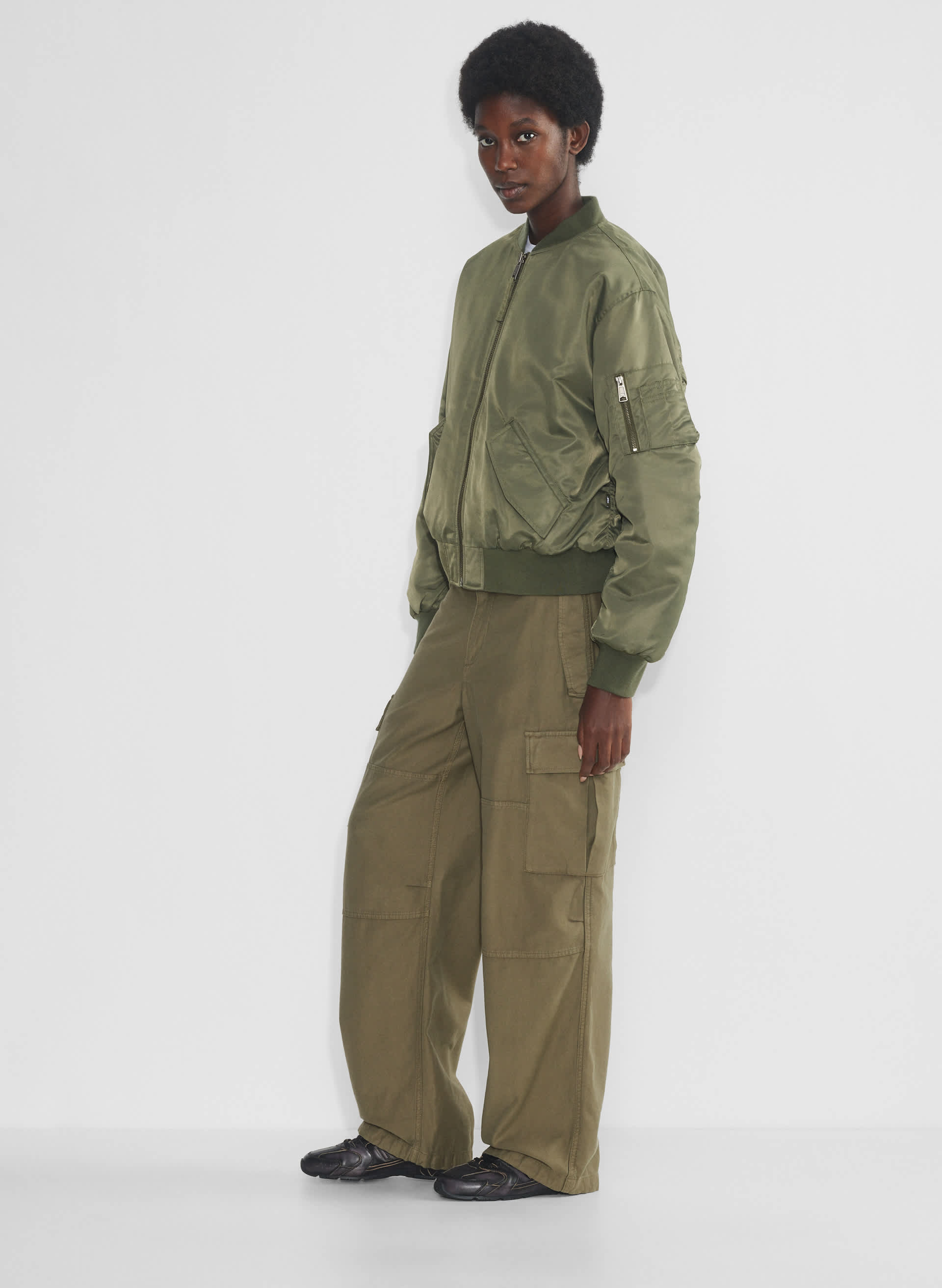 Brea Bomber | Aritzia CA