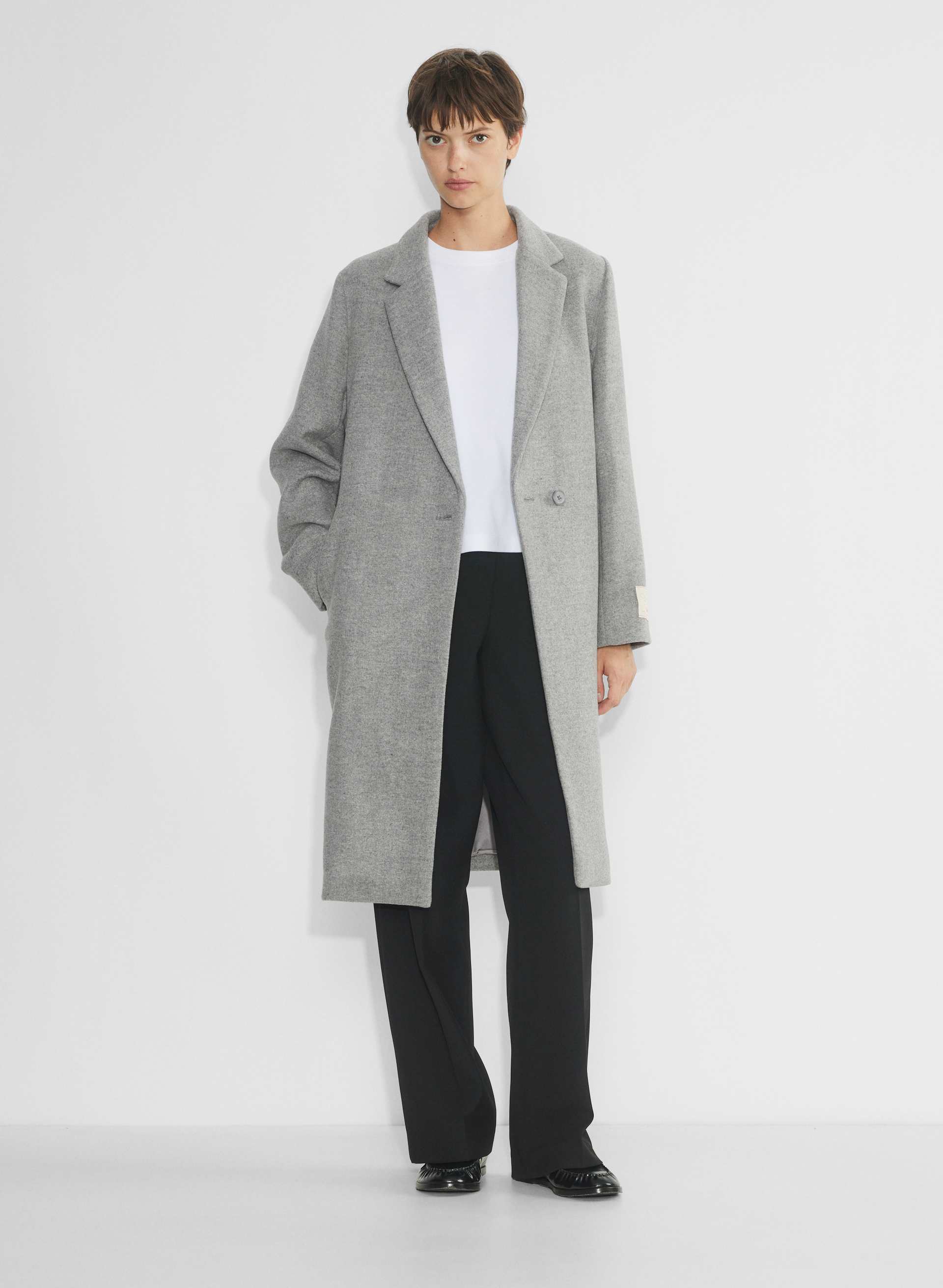 日本未販売 Babaton, Aritzia 100%ウールコート The Stedman Coat - Virgin Wool | Aritzia US