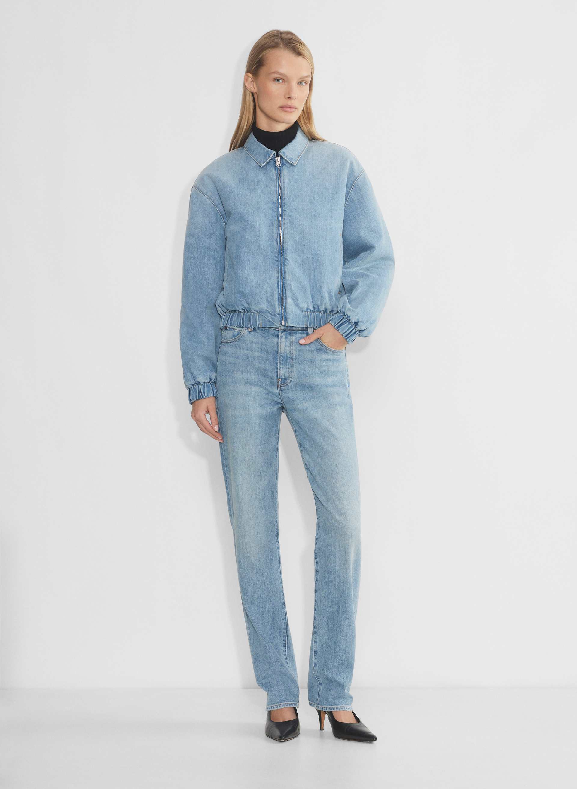 Denim Forum The '90s Sculpt Mid-Rise Straight Jean | Aritzia US