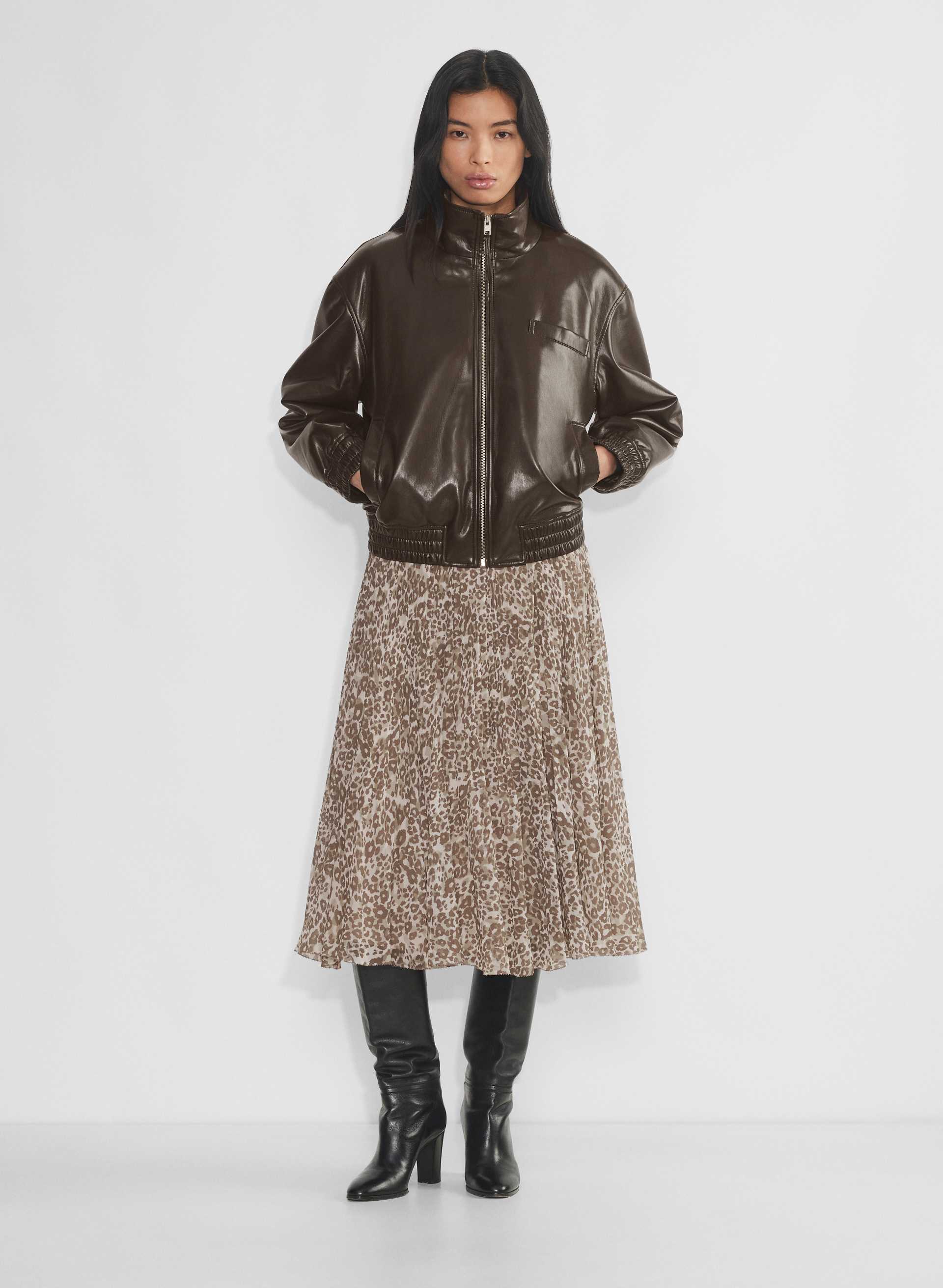 New Twirl Pleated Skirt | Aritzia US