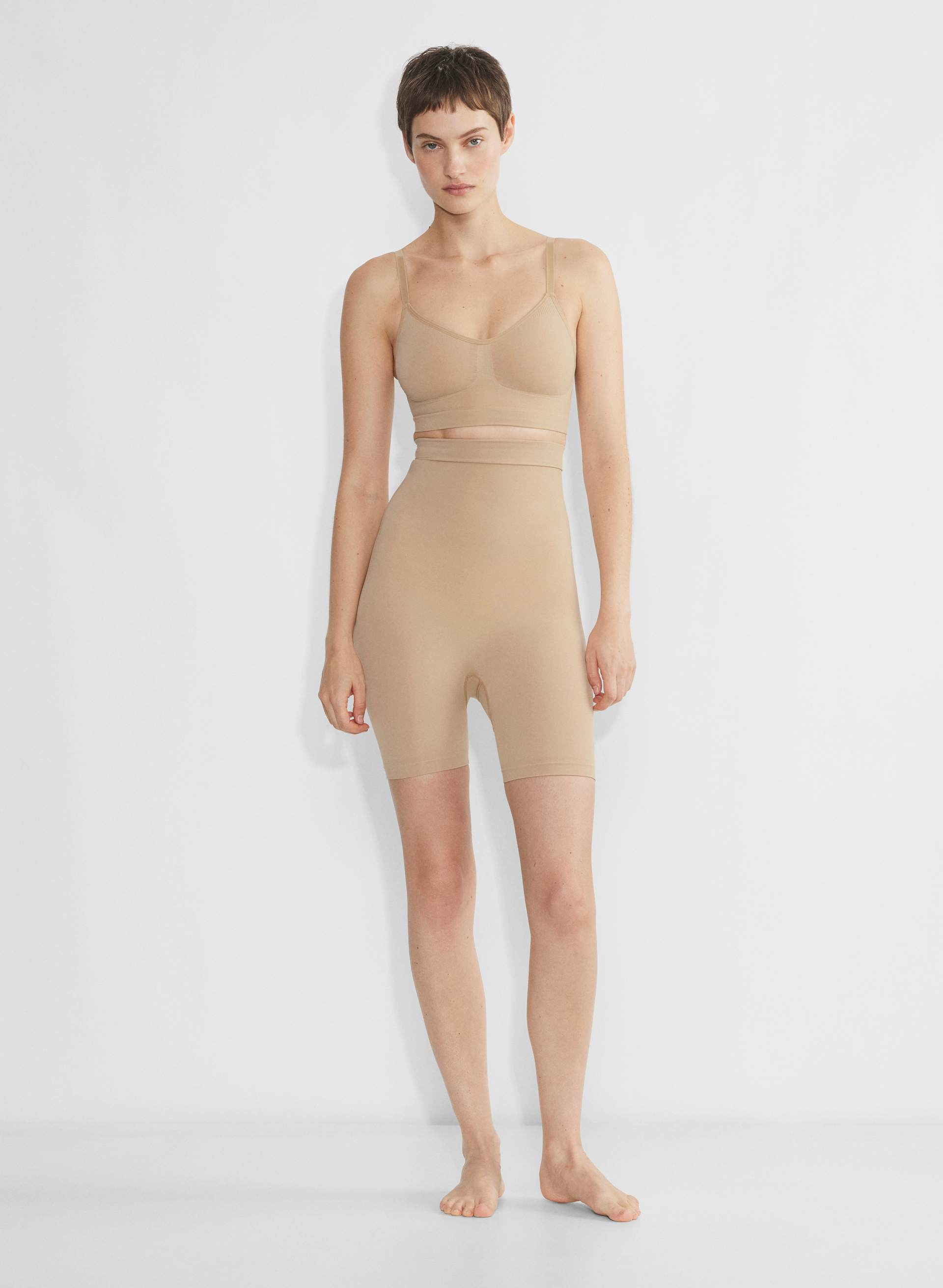 ShapeEnhance™ Seamless Short | Aritzia US