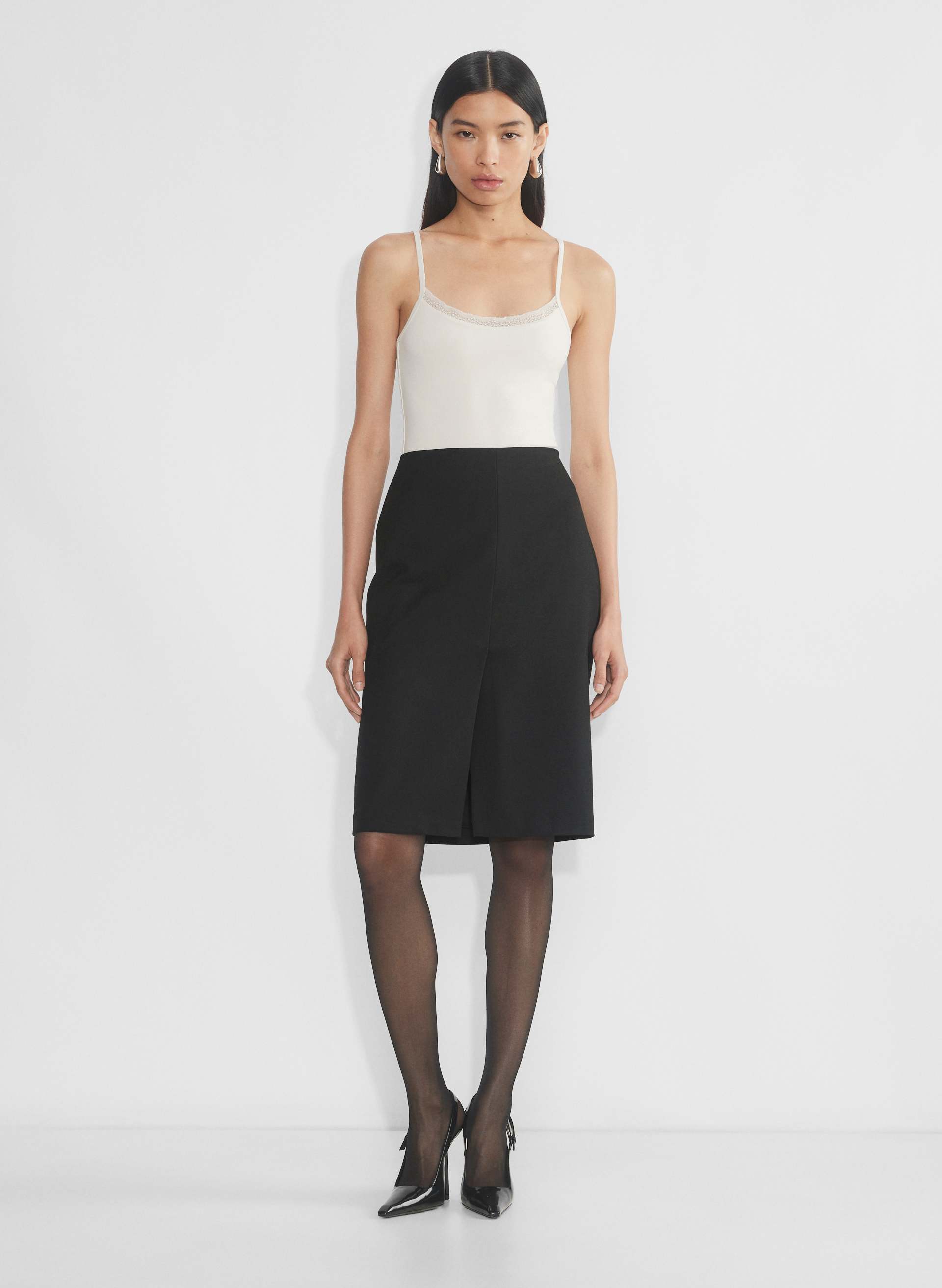 Contour Lace Bodysuit | Aritzia US