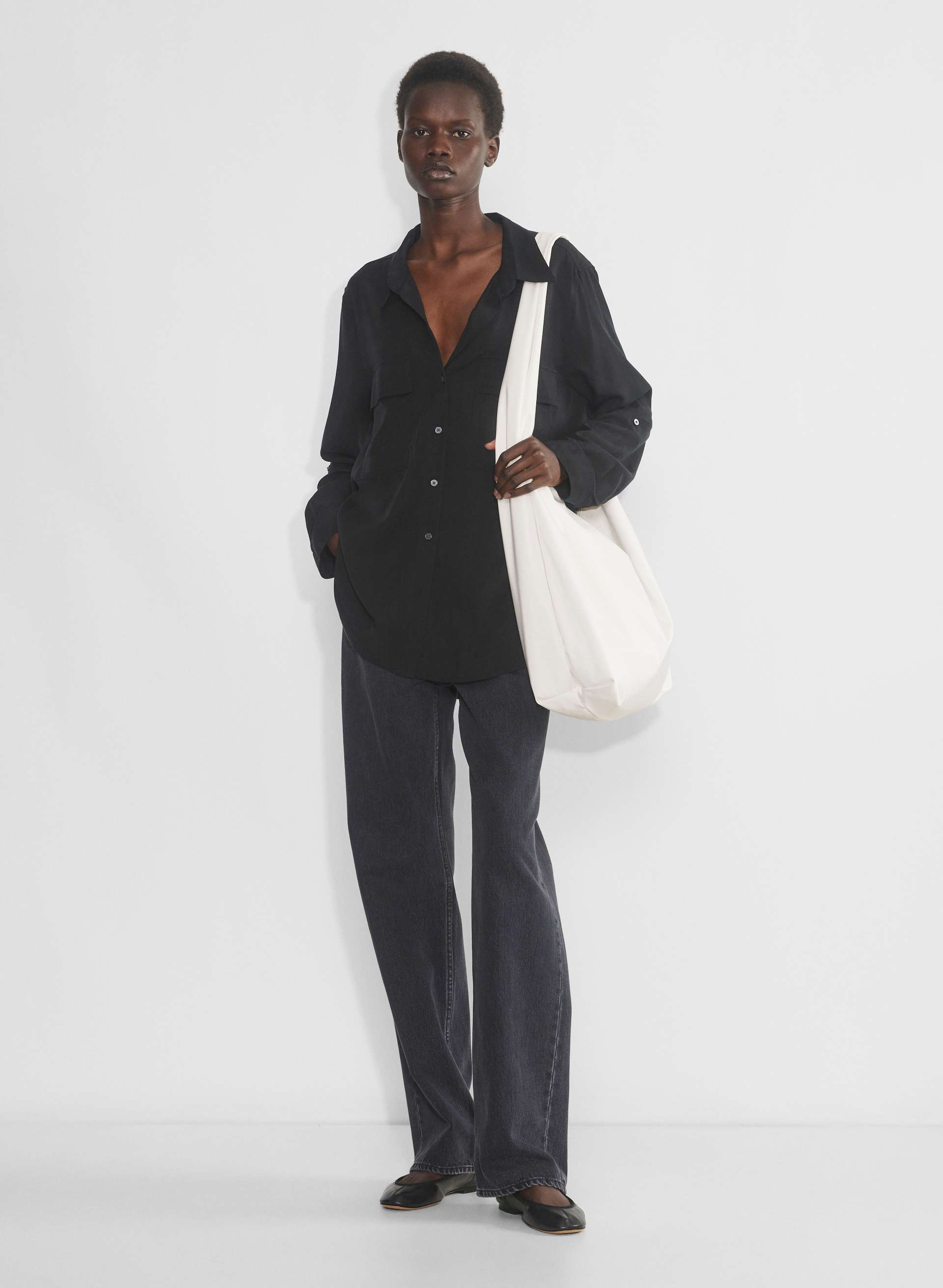 Access Satin Bag | Aritzia INTL