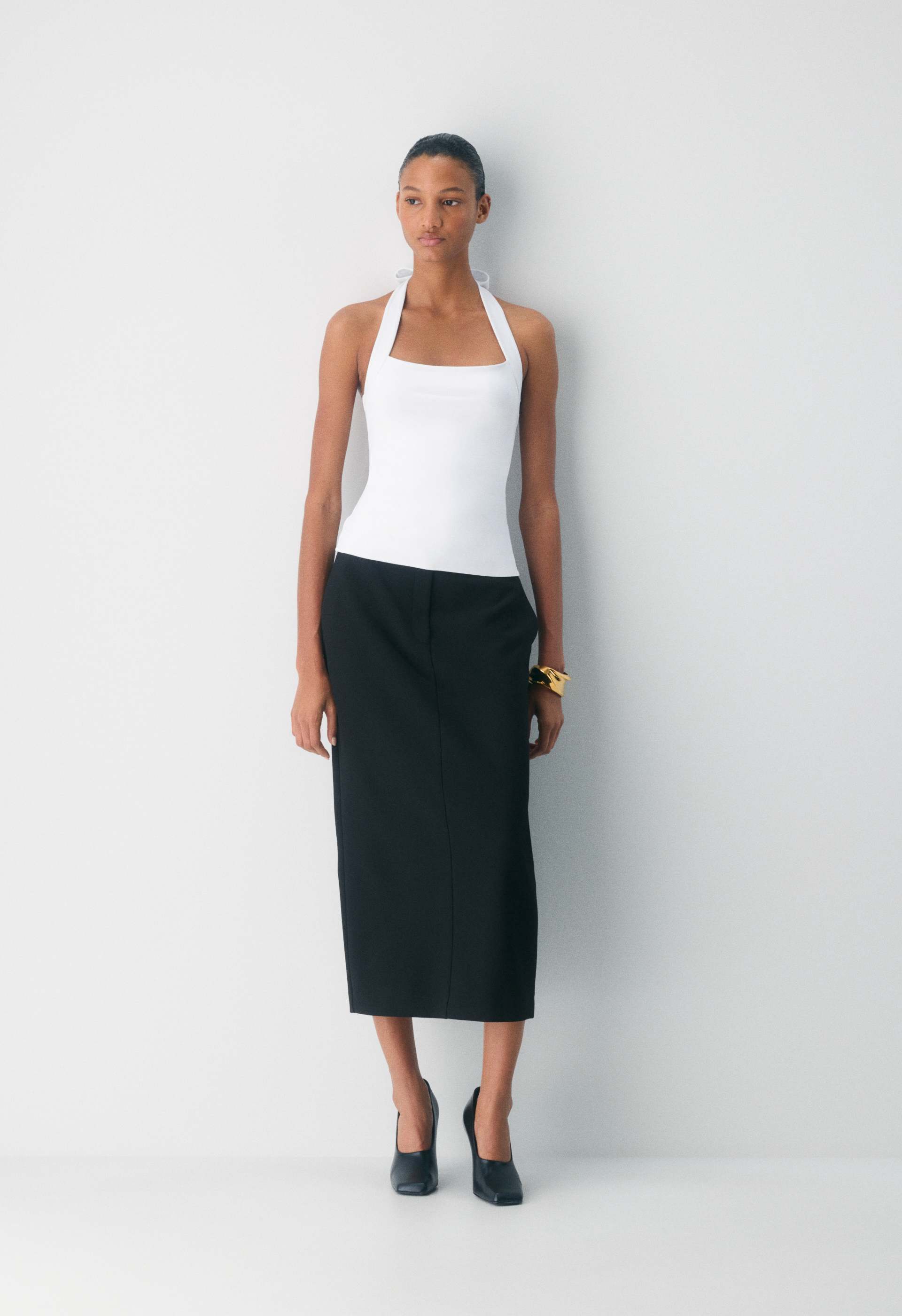Original Contour Optimum Halter Top | Aritzia US