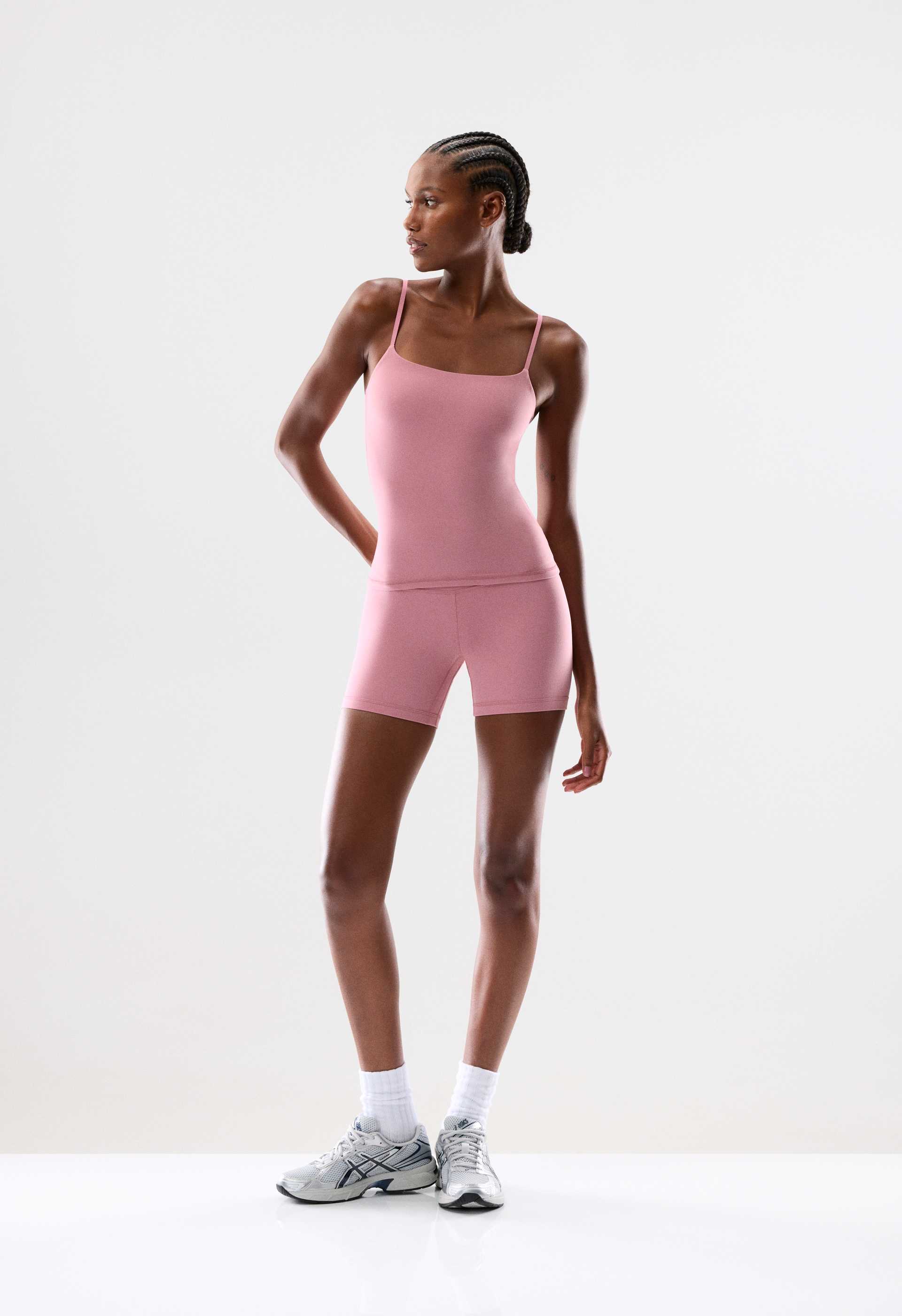 BUTTER Agility Sports Tank