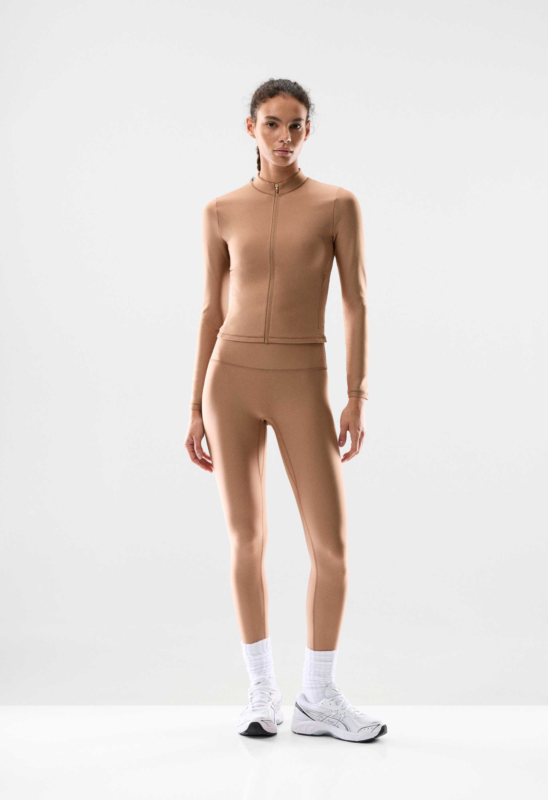 GloTone™ Venture Zip-Up