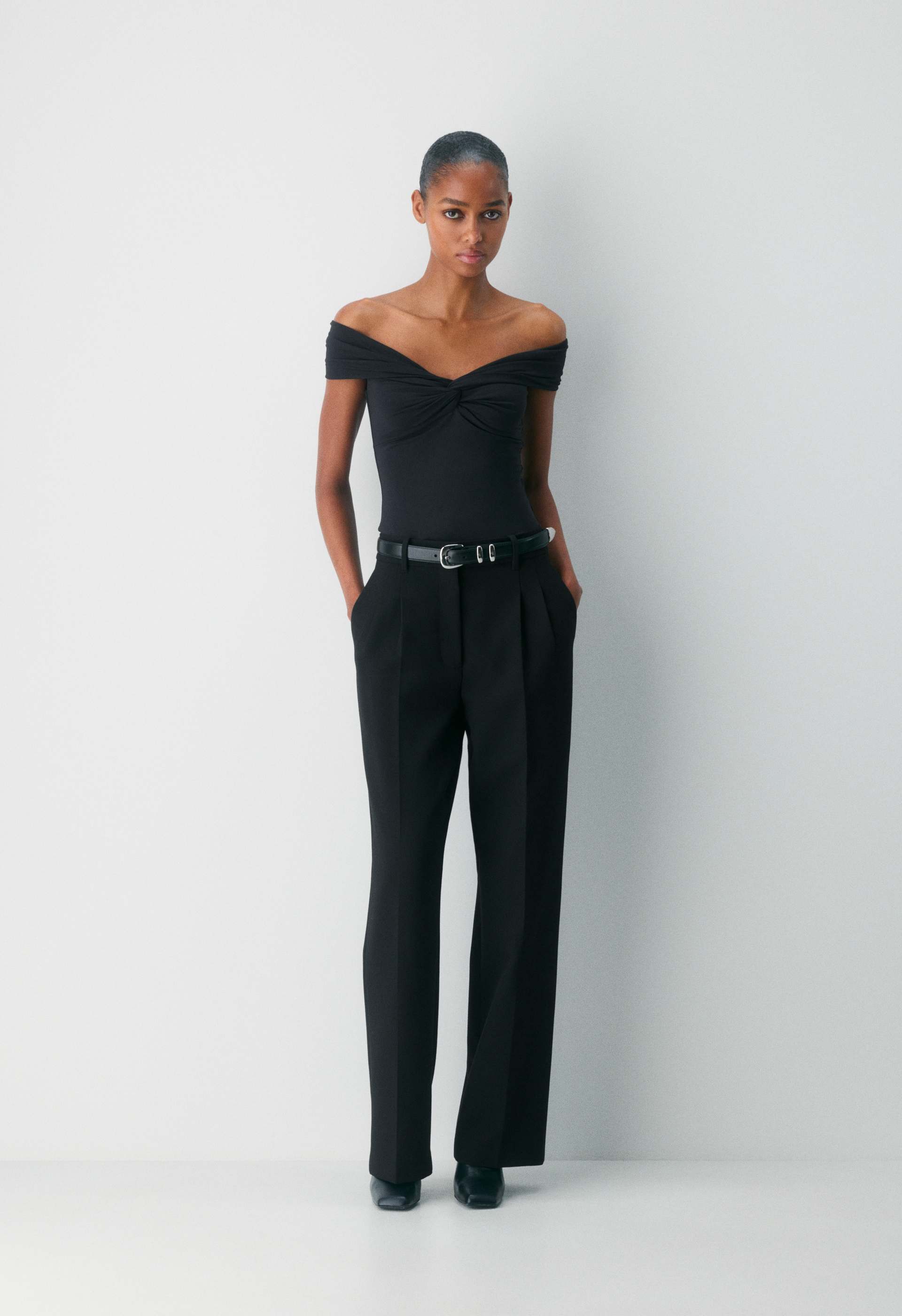 Original Contour Twist Off-shoulder Top