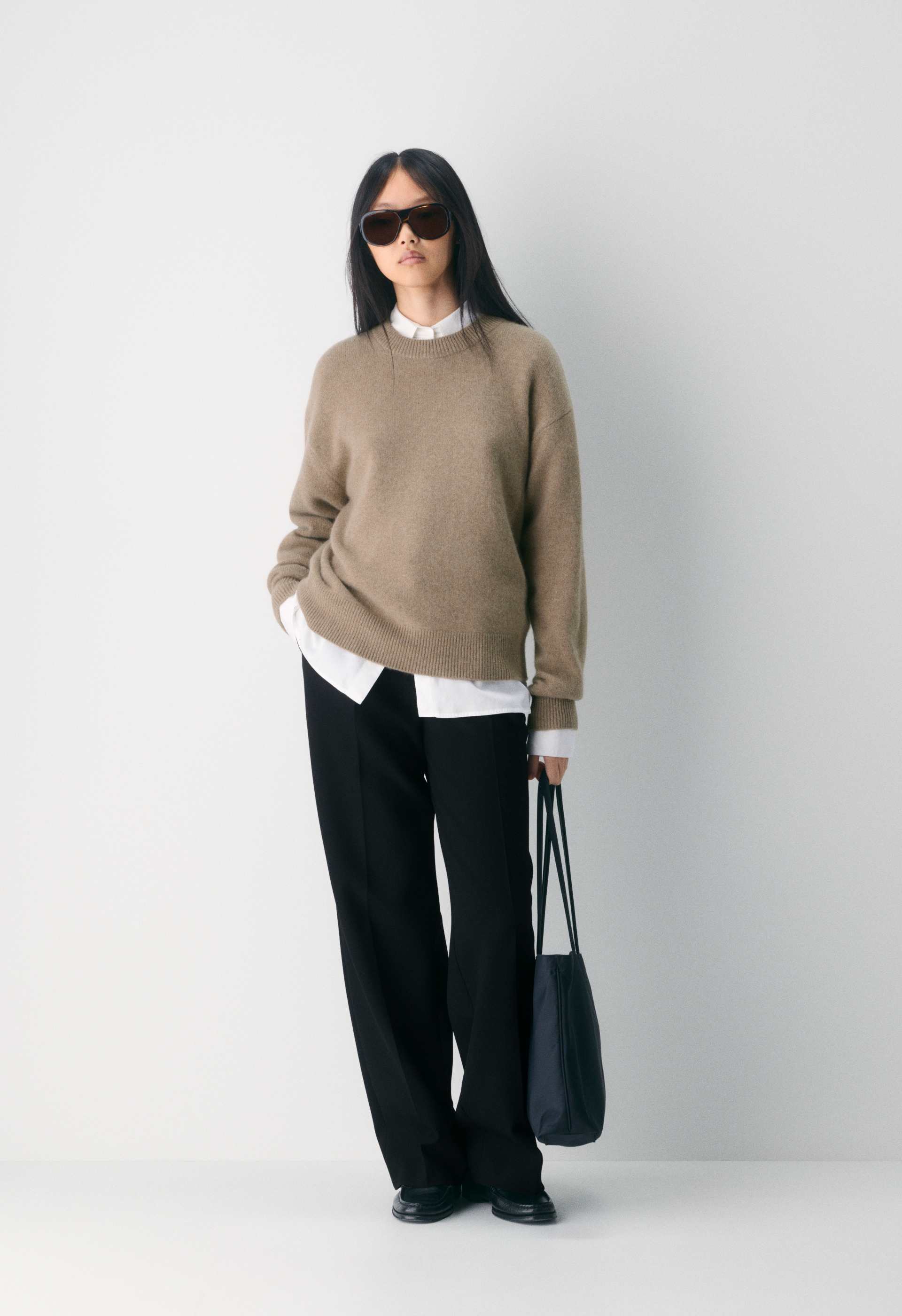 Essential Cashmere Relaxed Crew Sweater