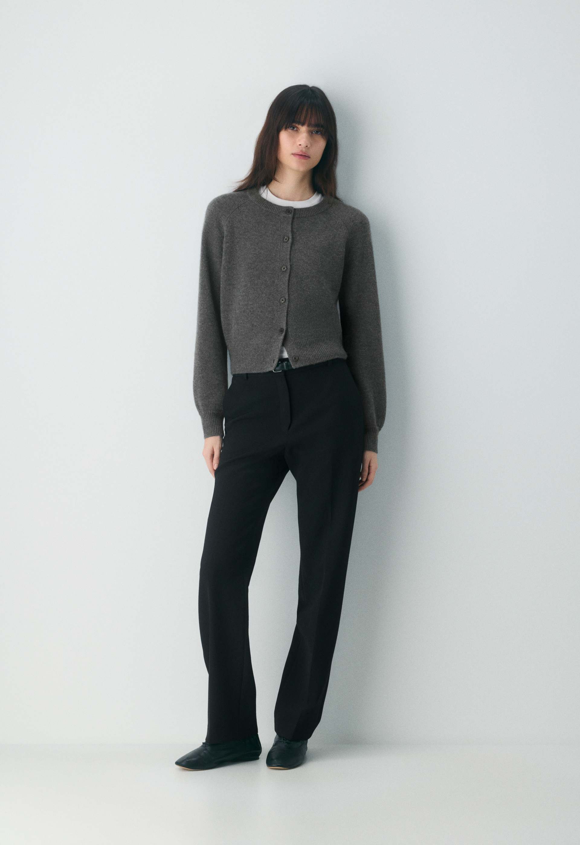 Essential Wool Cashmere London Cardigan
