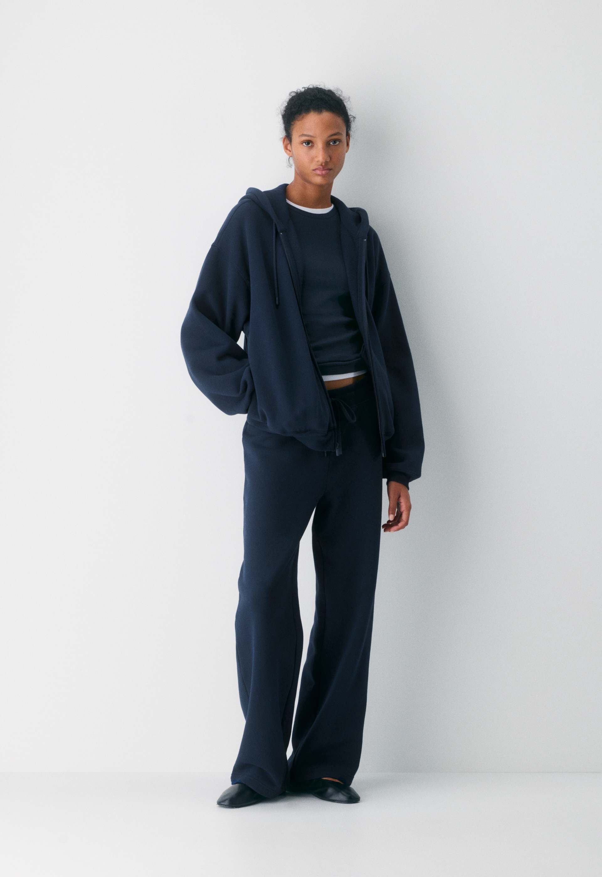 Cozy Sweatfleece Mega Zip Hoodie