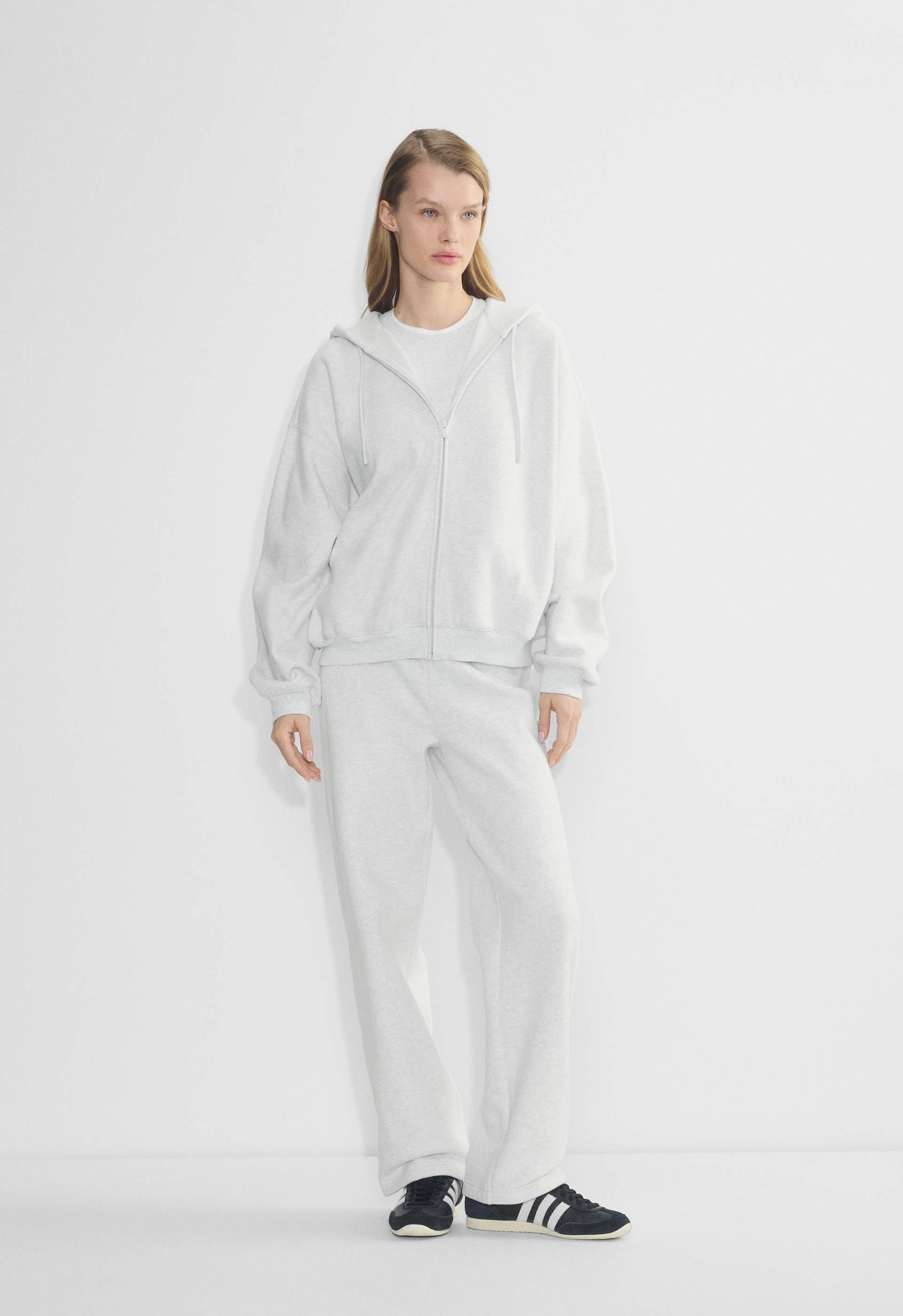 Cozy Sweatfleece Mega Zip Hoodie