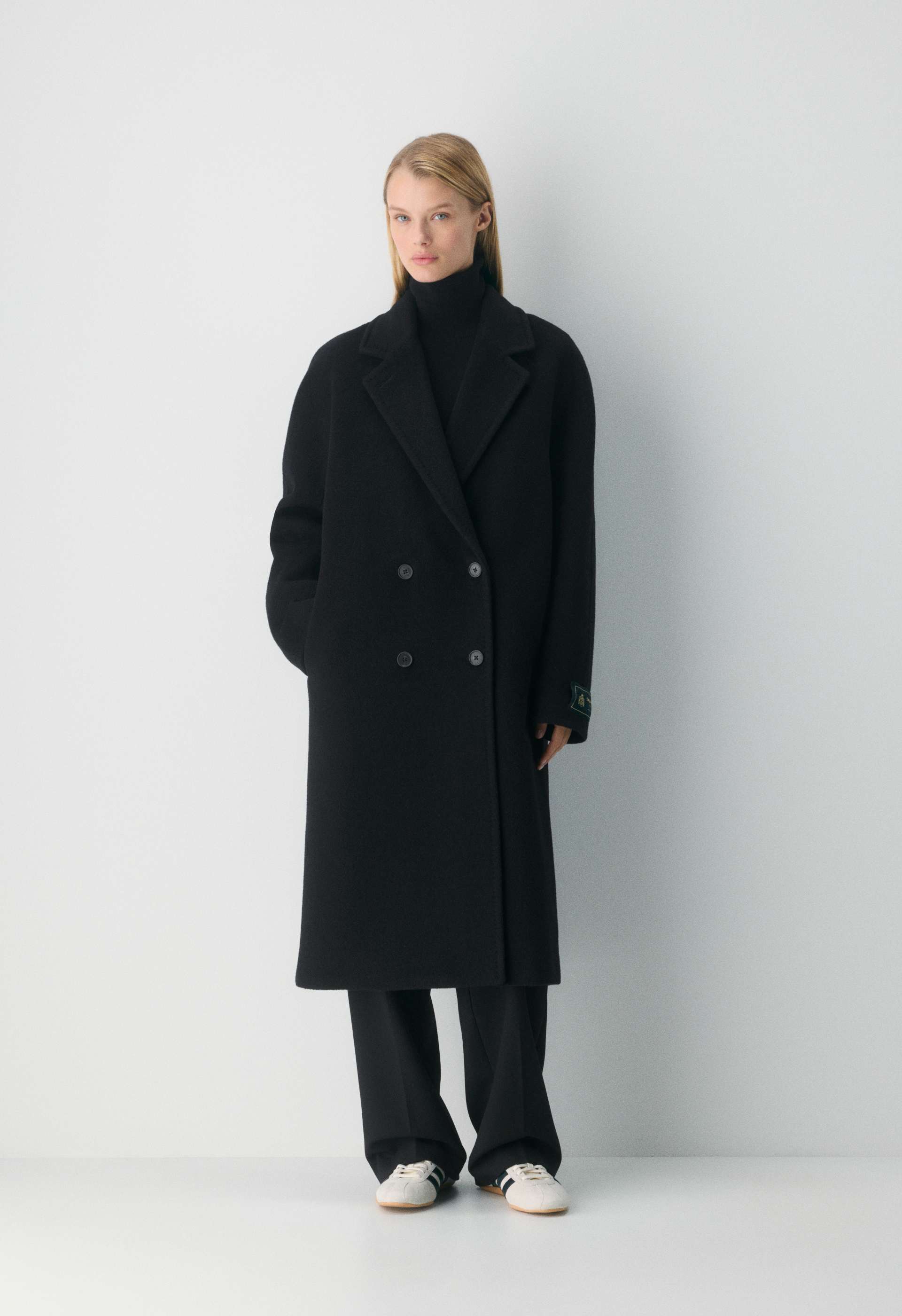 The Slouch™ Coat - (Re)Camel Wool | Aritzia US