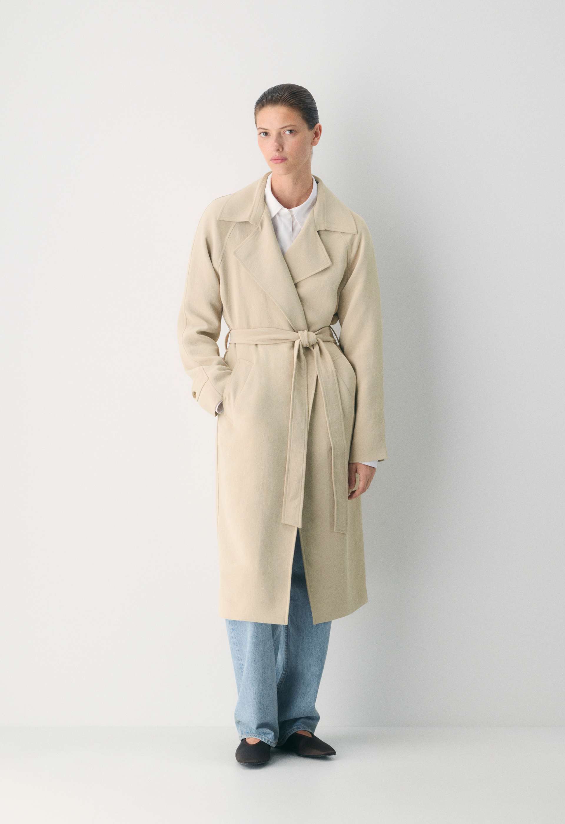 The Splendor Trench Coat - Crepette™ | Aritzia US