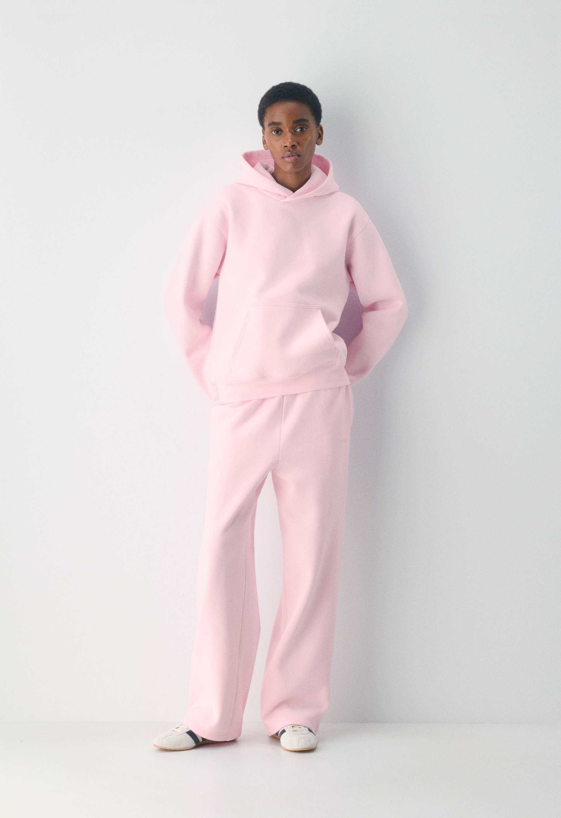 Cozy Sweatfleece Boyfriend Wide Sweatpant | Aritzia US