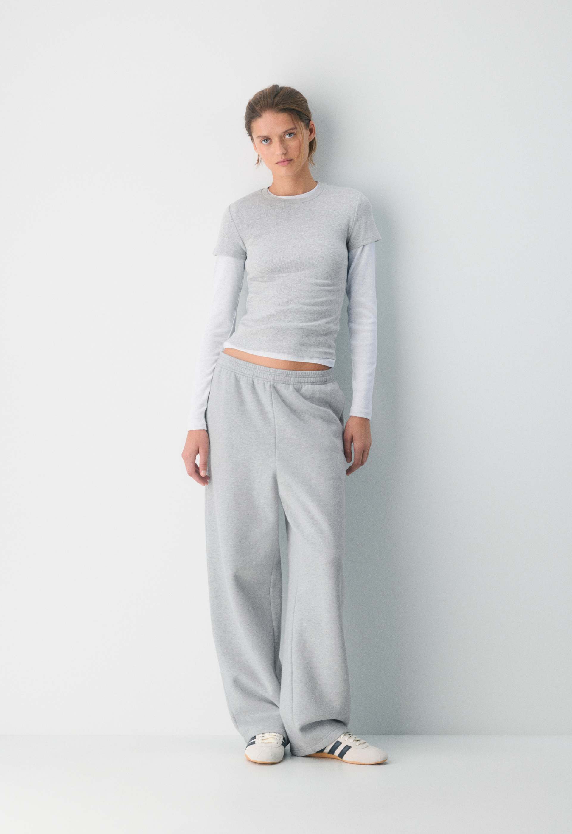Cozy Sweatfleece Boyfriend Barrel Sweatpant | Aritzia US