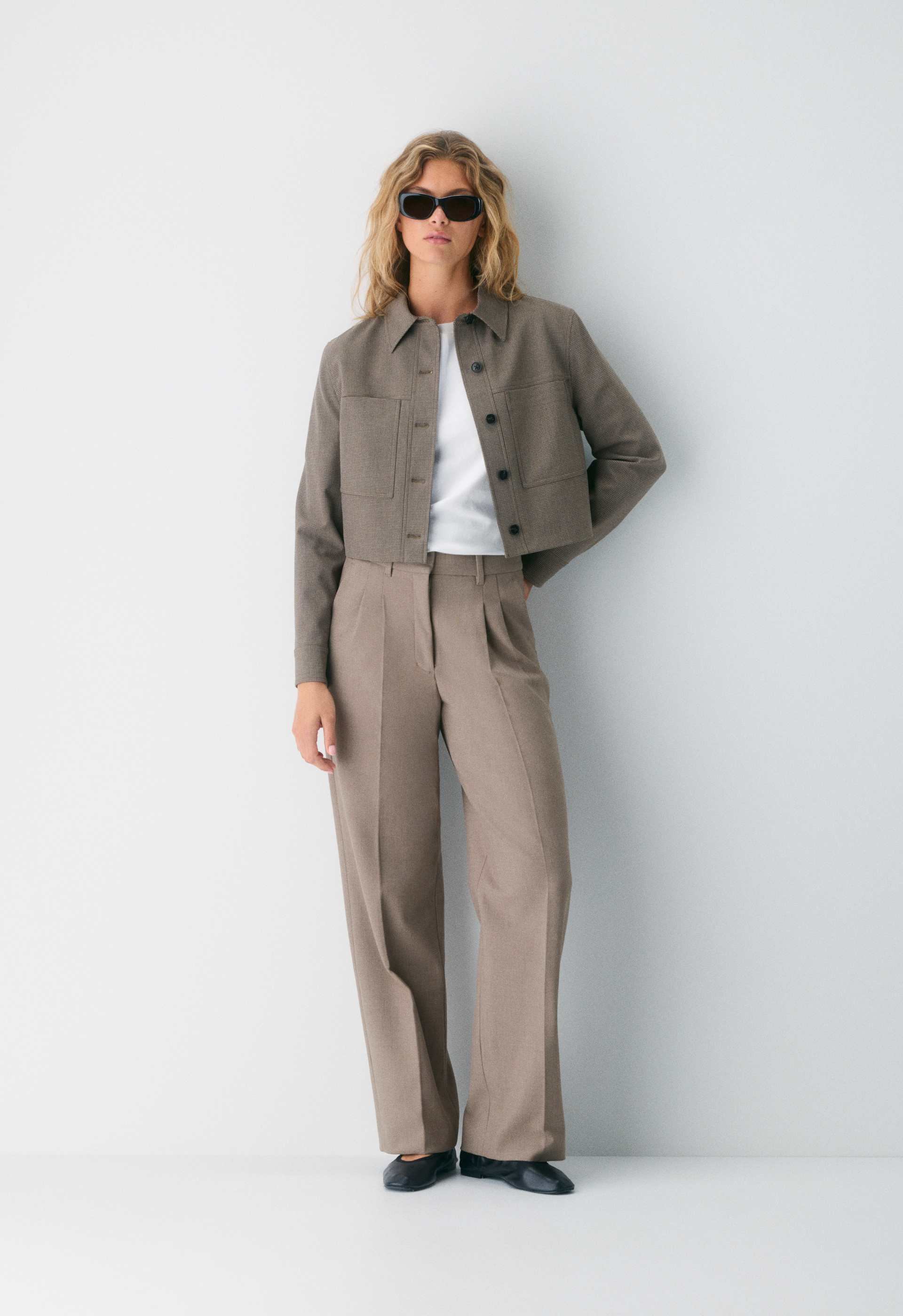 The Effortless Pant™ Curve-Fit - (Re)ssential