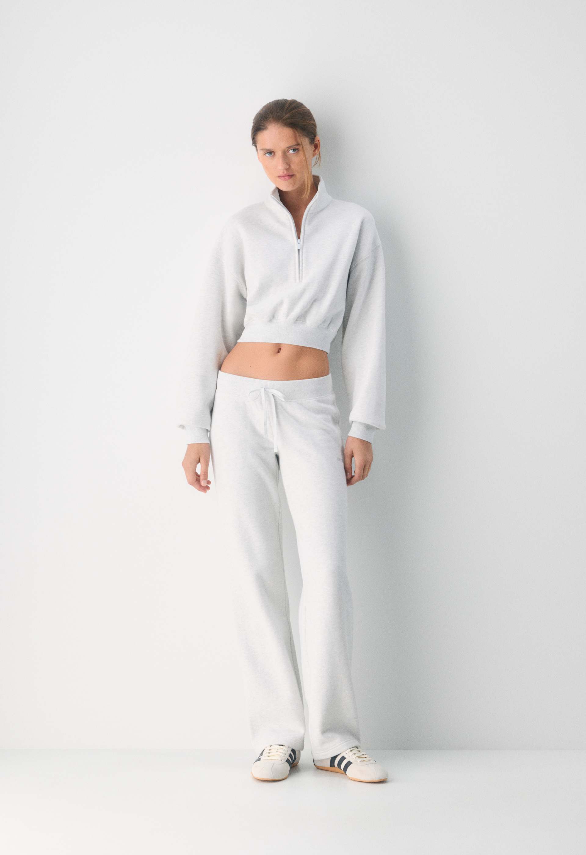 Cozy Sweatfleece Perfect Lo-rise Sweatpant | Aritzia US