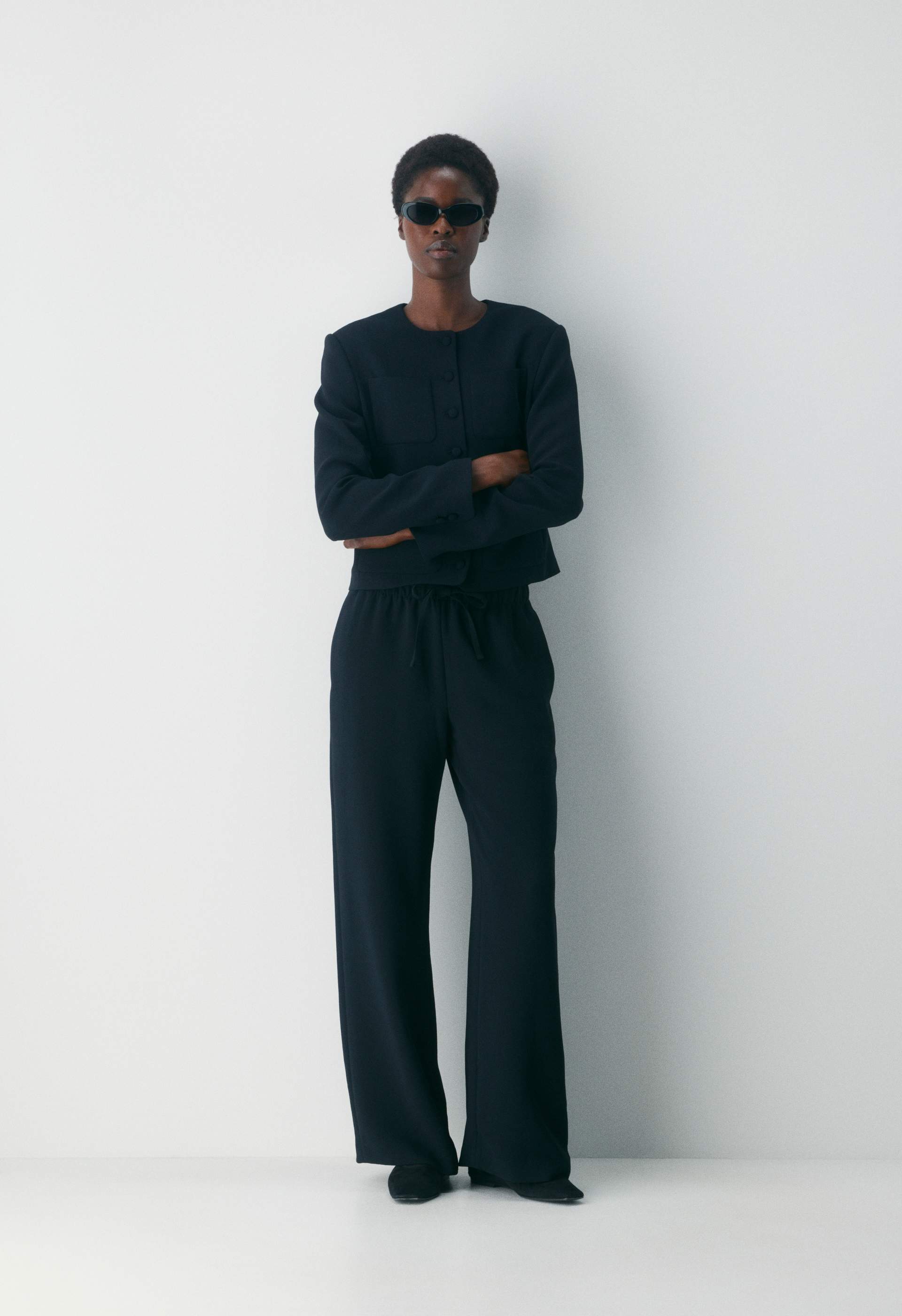 The Lodge Pant™ Curve-Fit - Crepette™ | Aritzia US