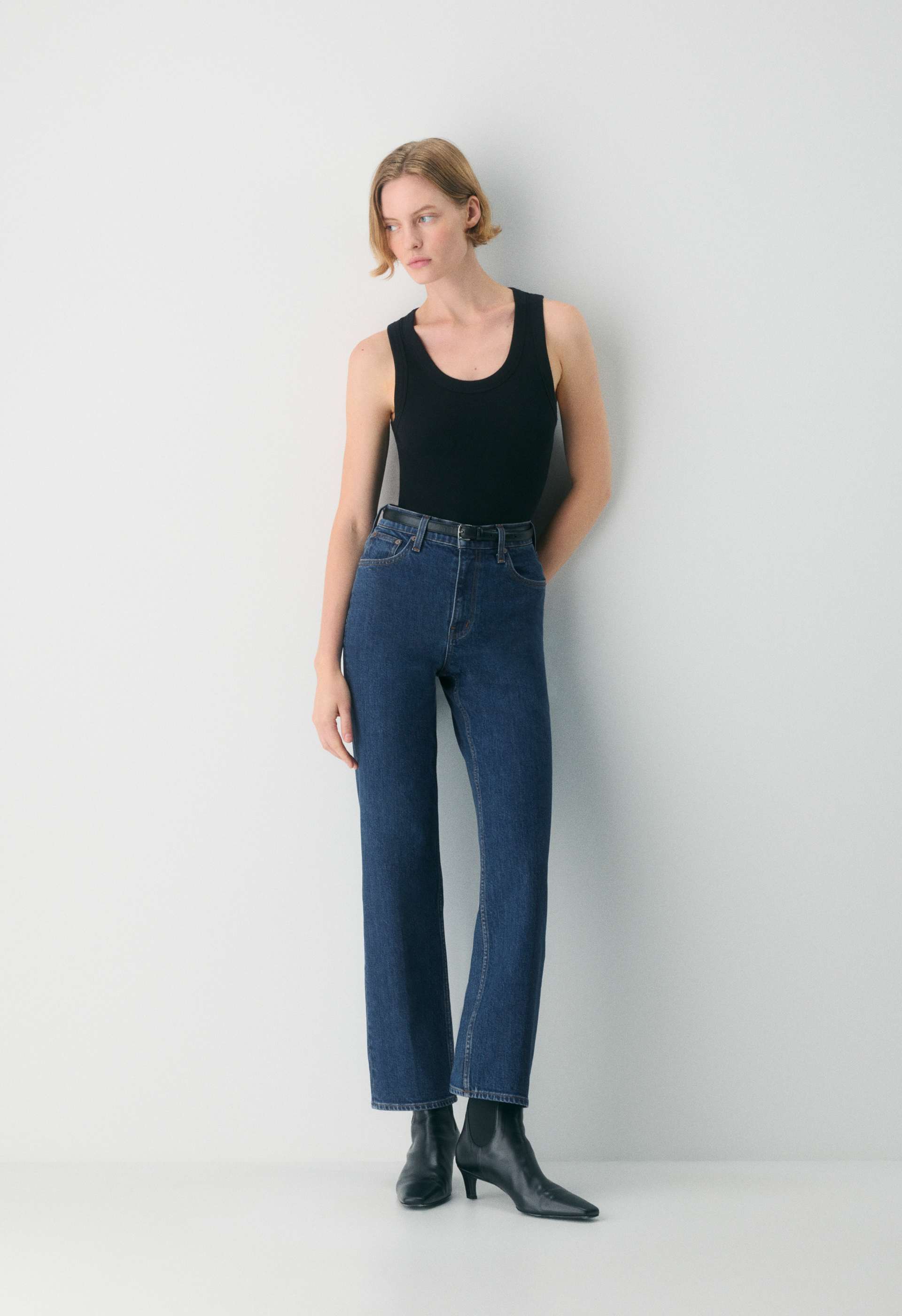 Denim Forum The Arlo Hi-rise Straight Jean