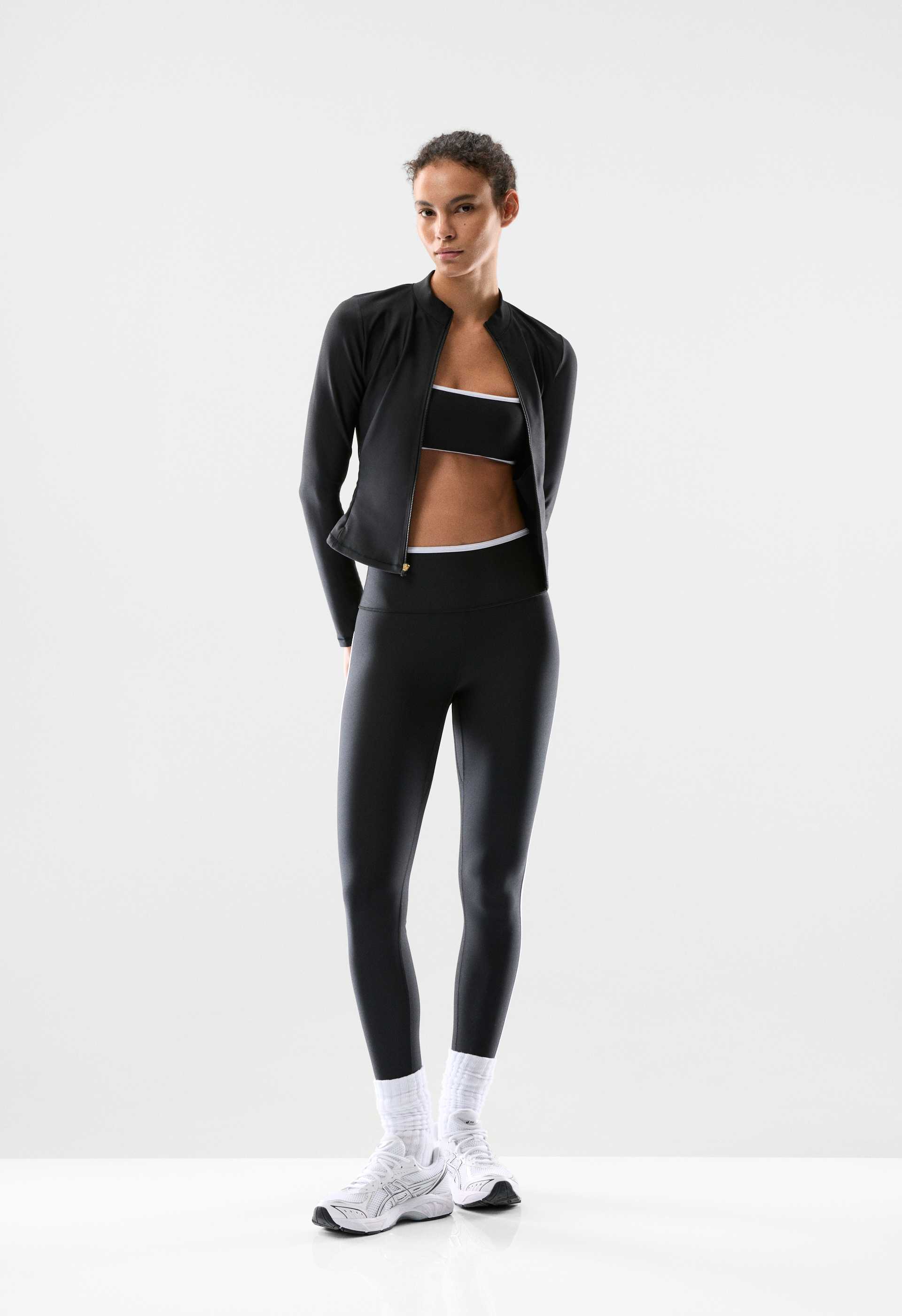 GloTone™ Showup Hi-Rise 26” Legging