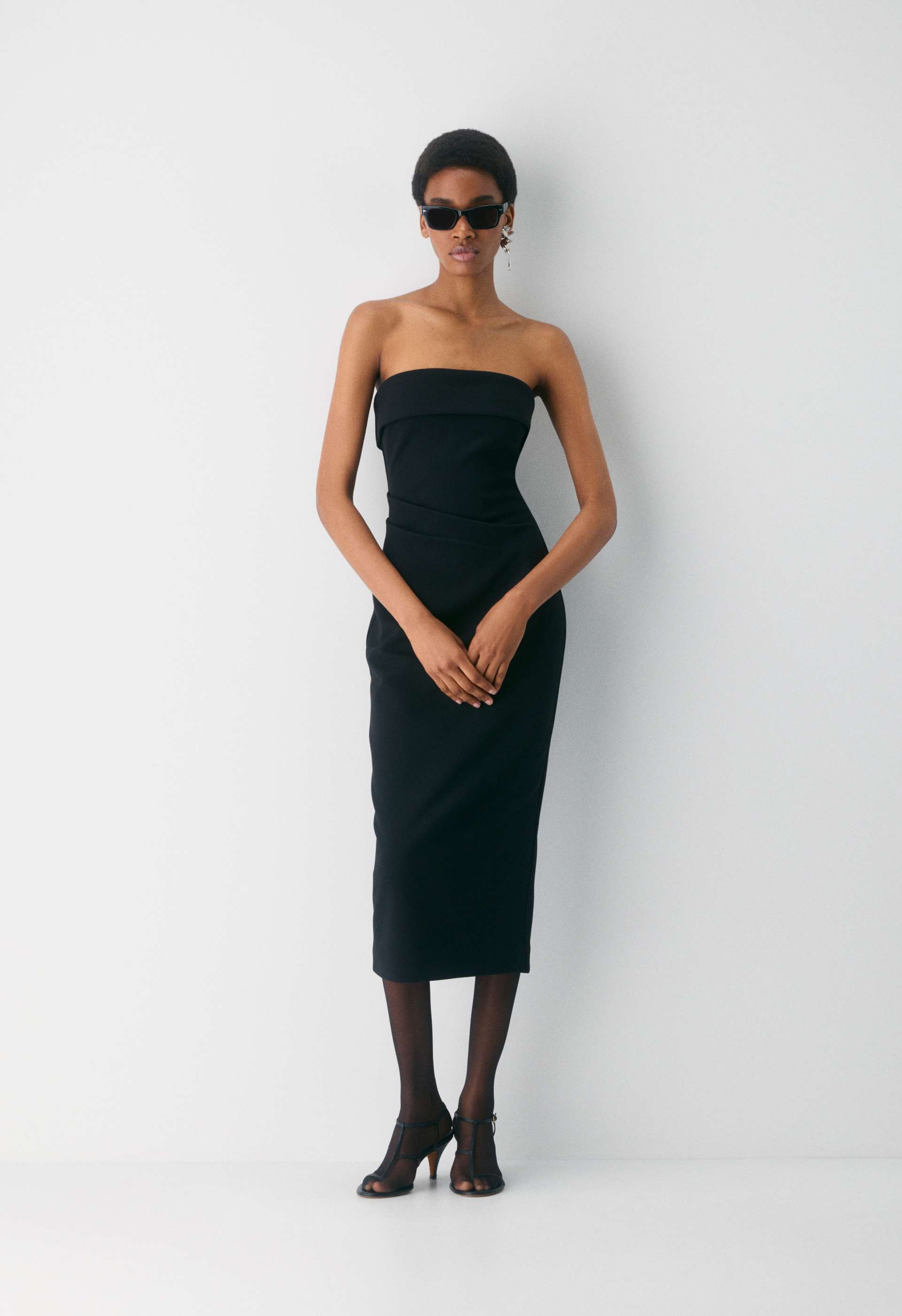 FigureKnit™ Eyecatcher Dress