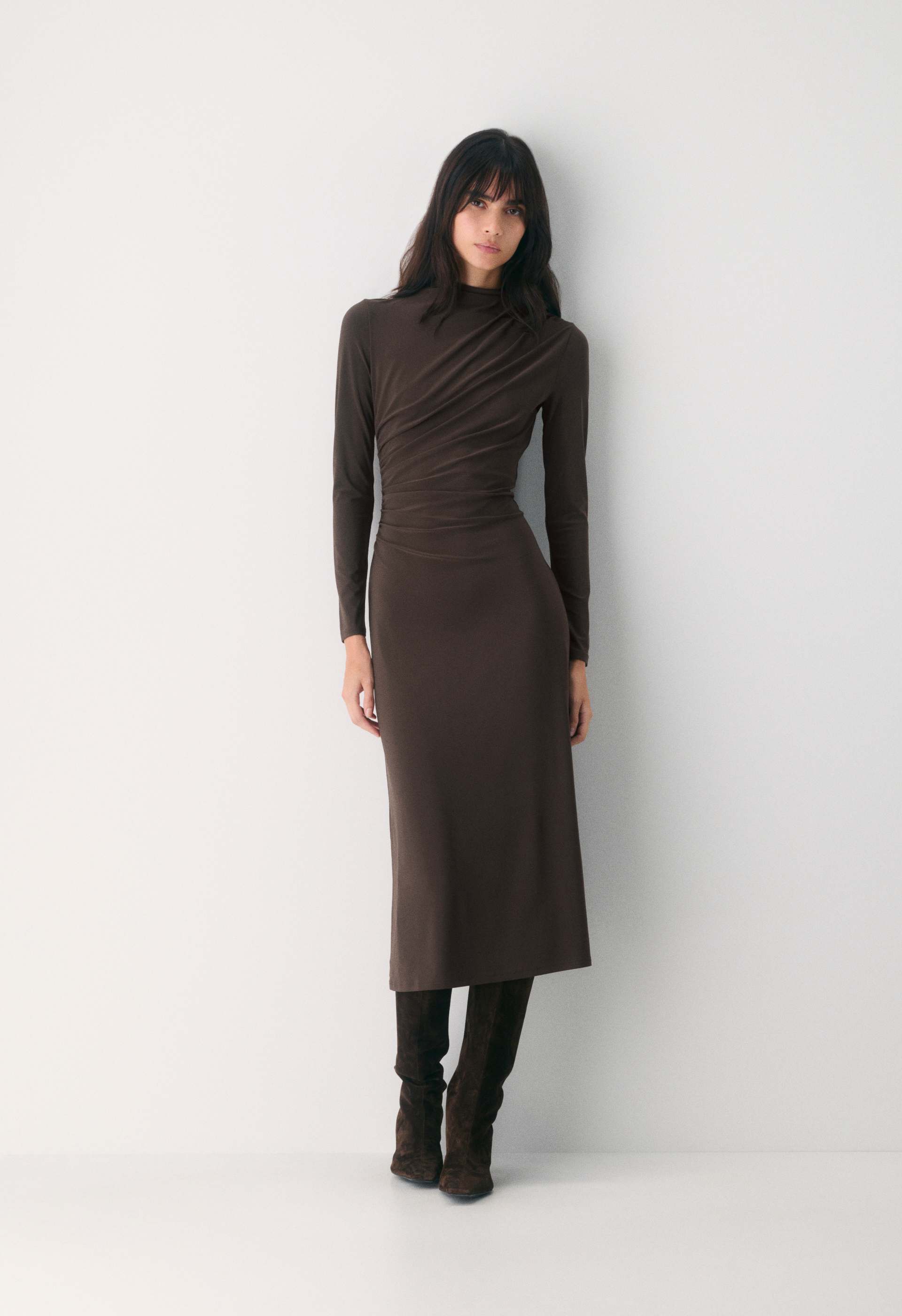 Aritzia Wilfred Fernanda Dress