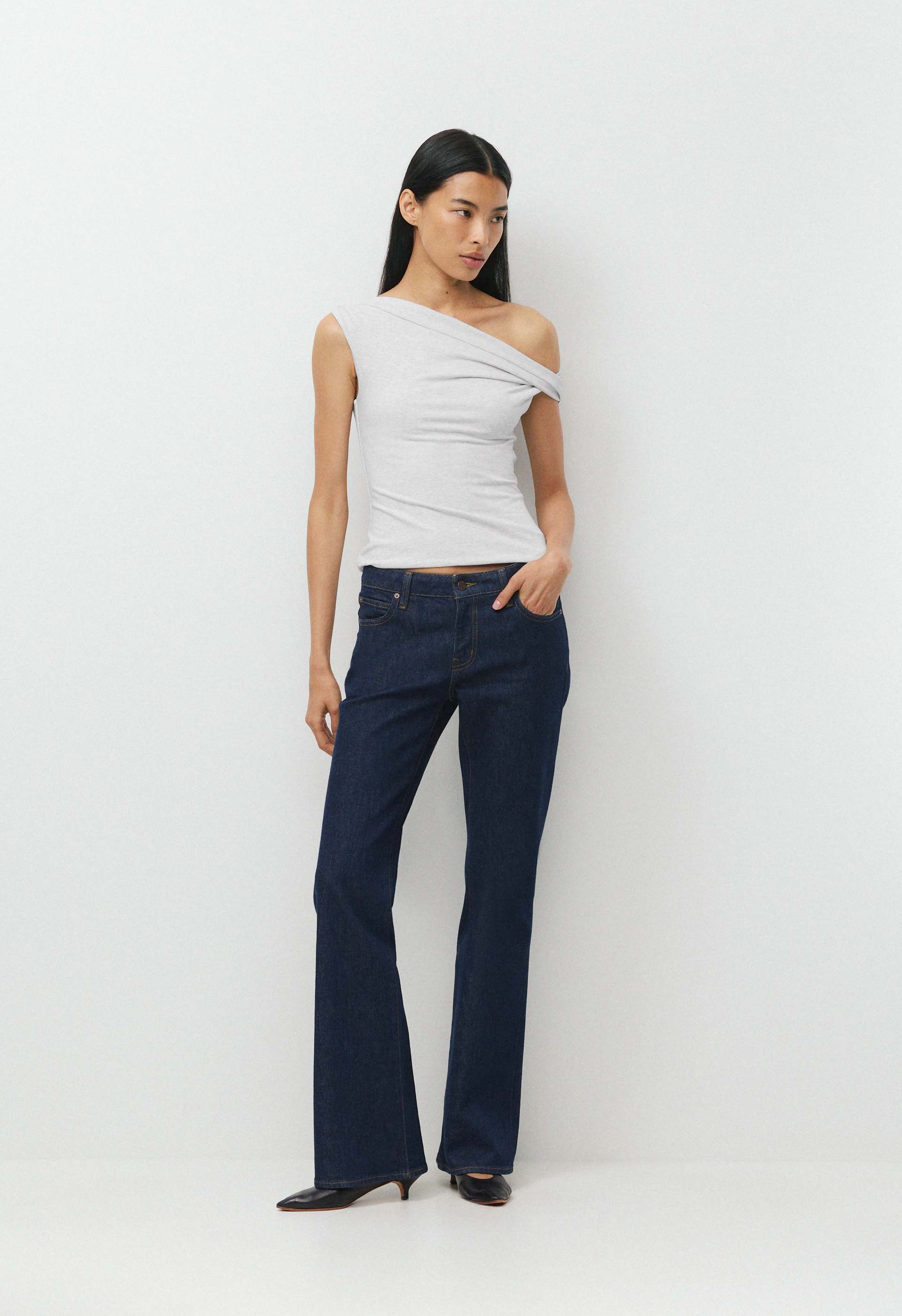 Casual Contour Ravish Top