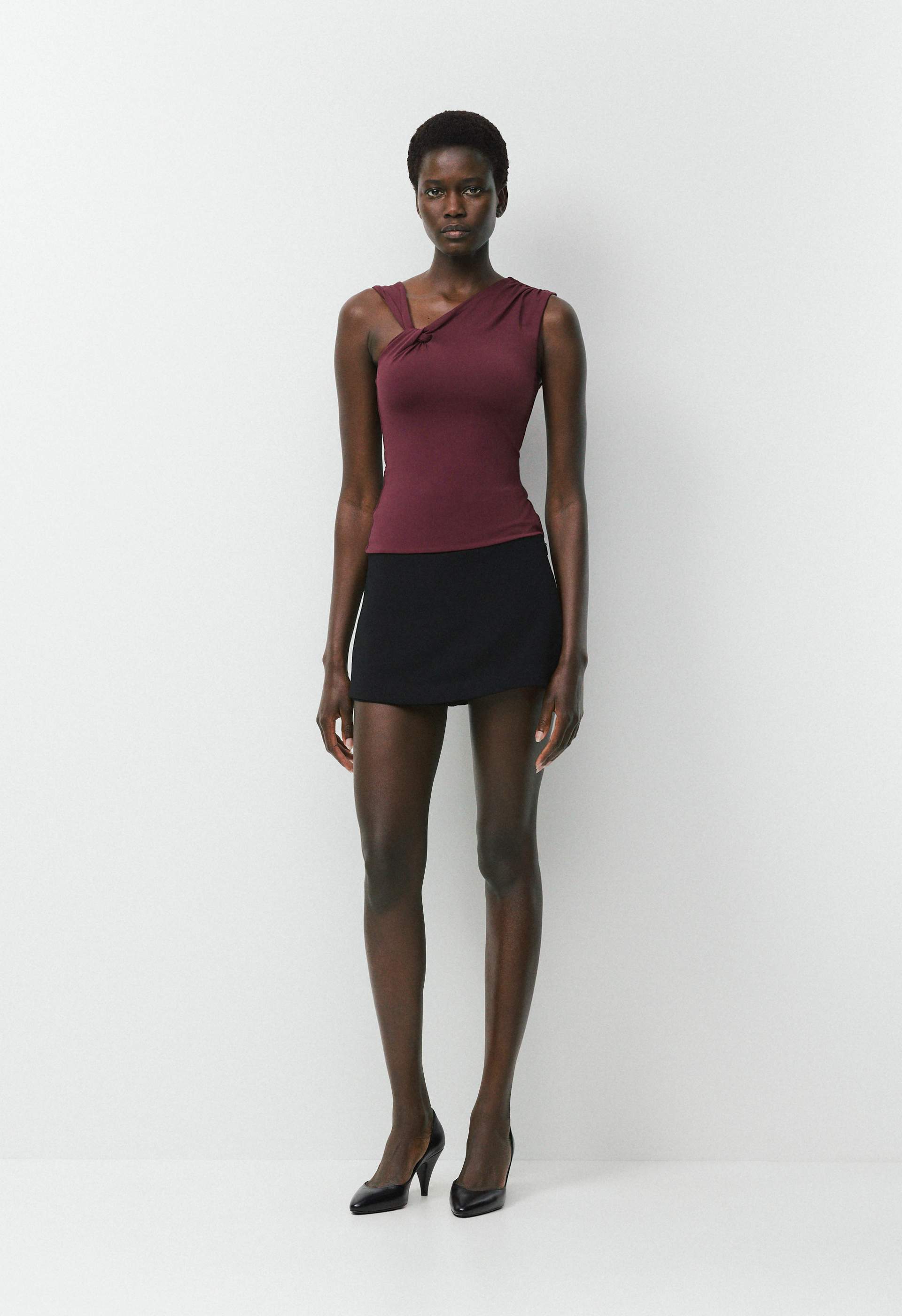 Original Contour Enchant Top