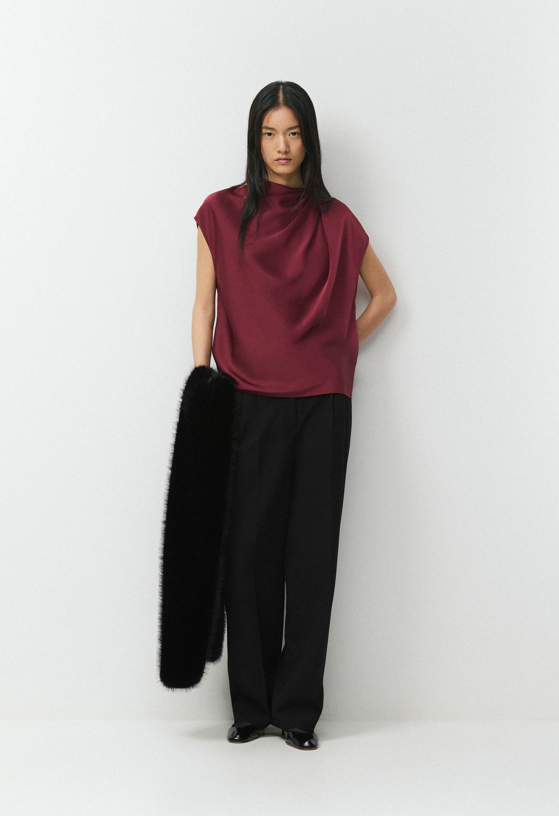 Refine Shine™ Nominee Blouse