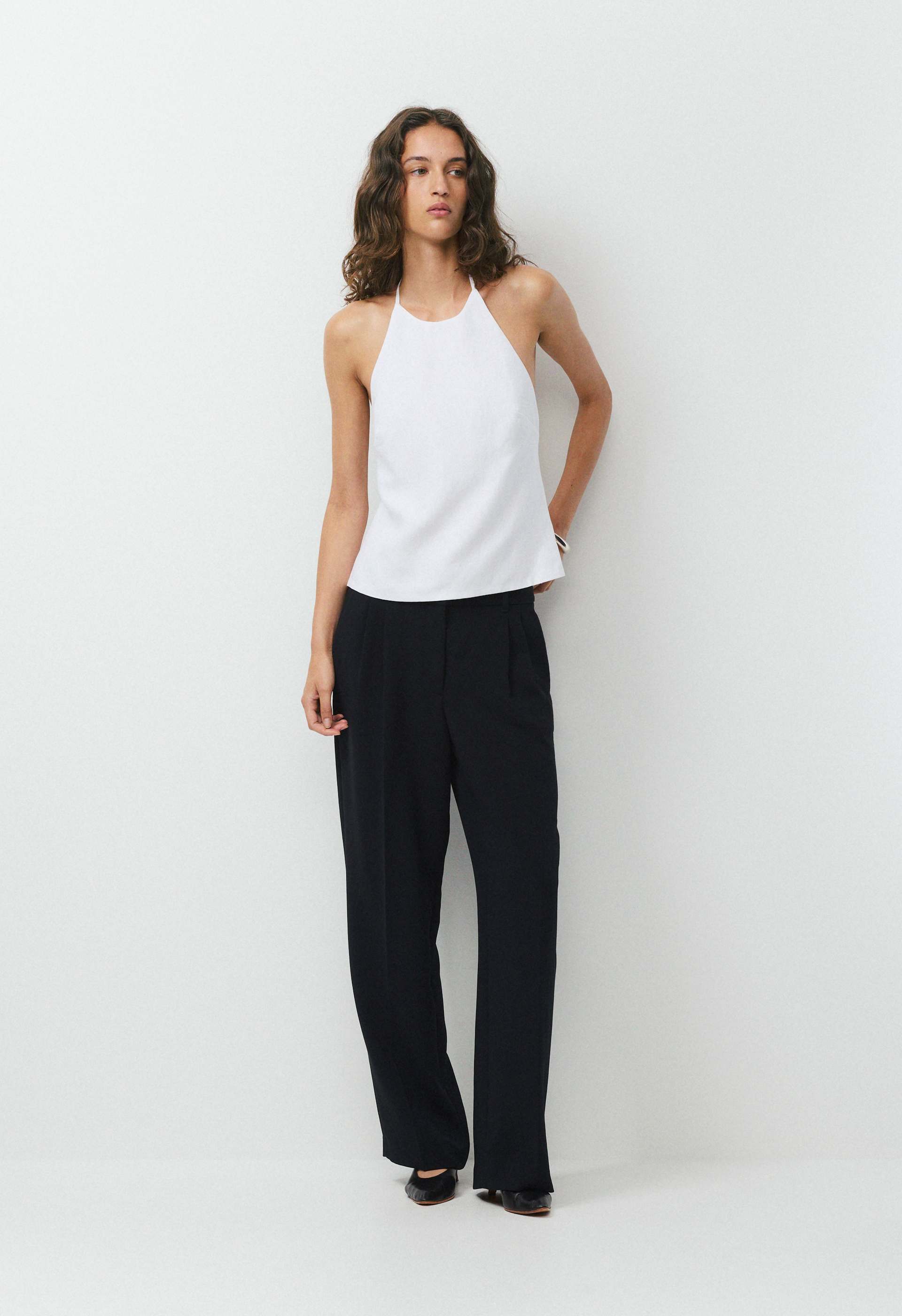 Earnshaw Halter Top - CruiseLinen™