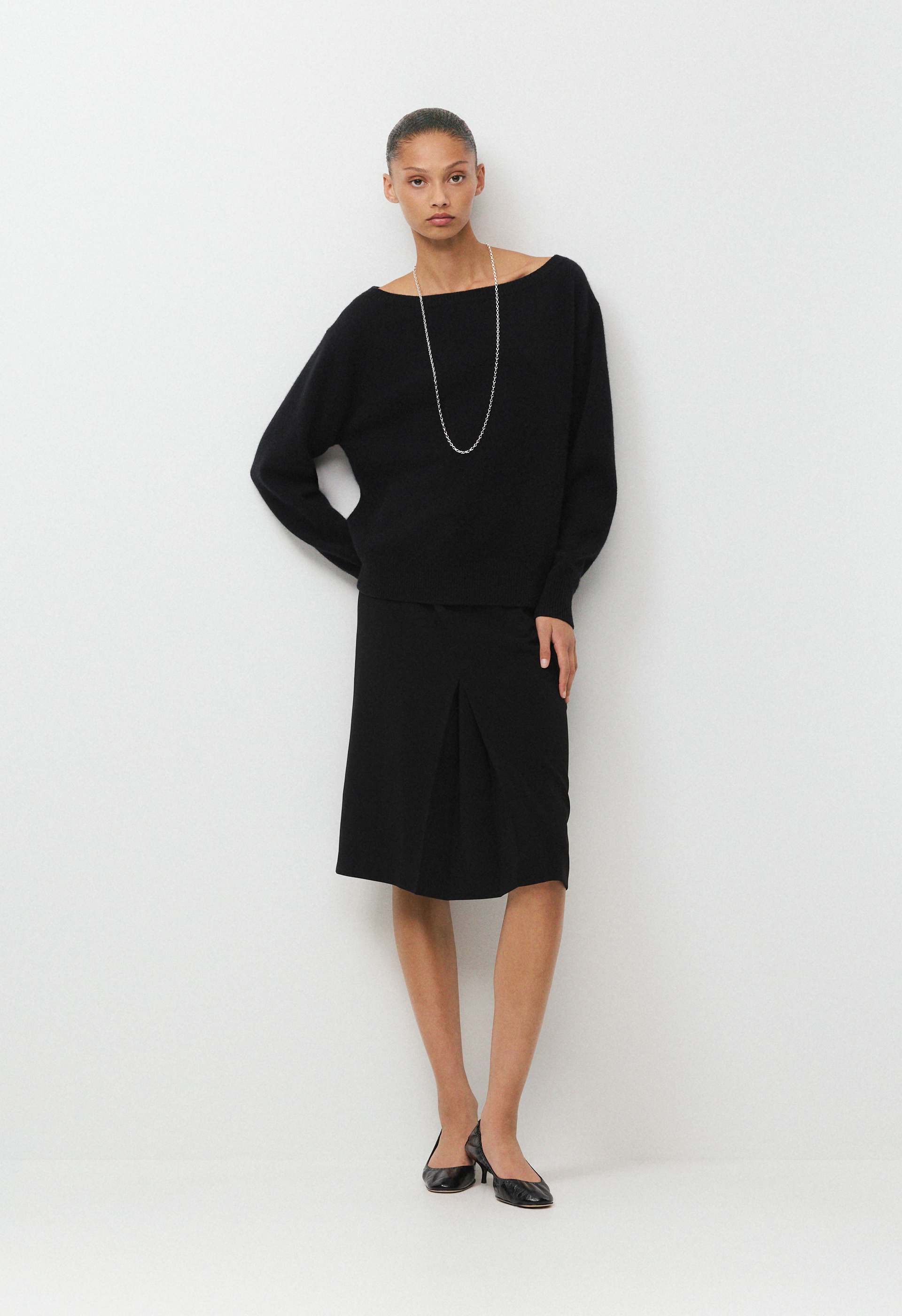 Essential Cashmere Nuance Sweater | Aritzia US