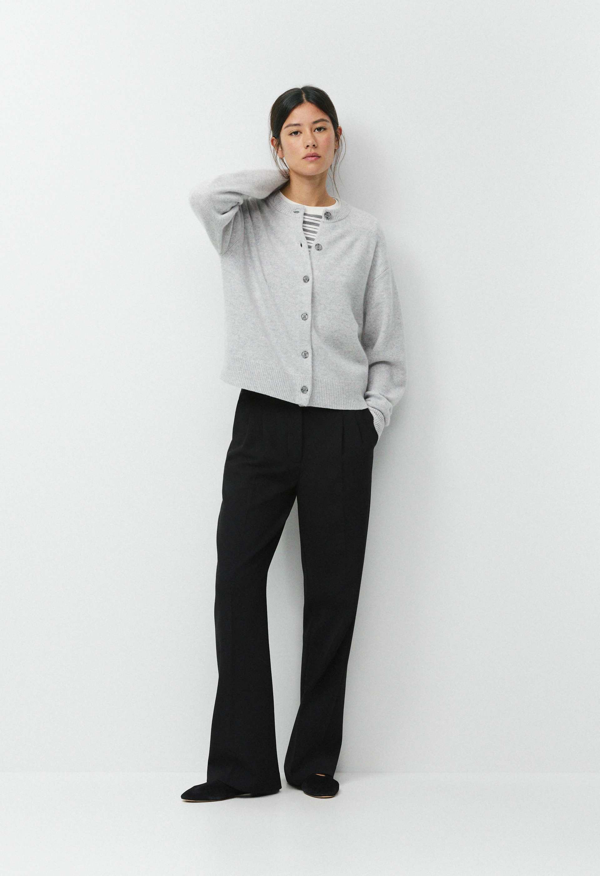 Essential Cashmere Acclaim Cardigan | Aritzia US