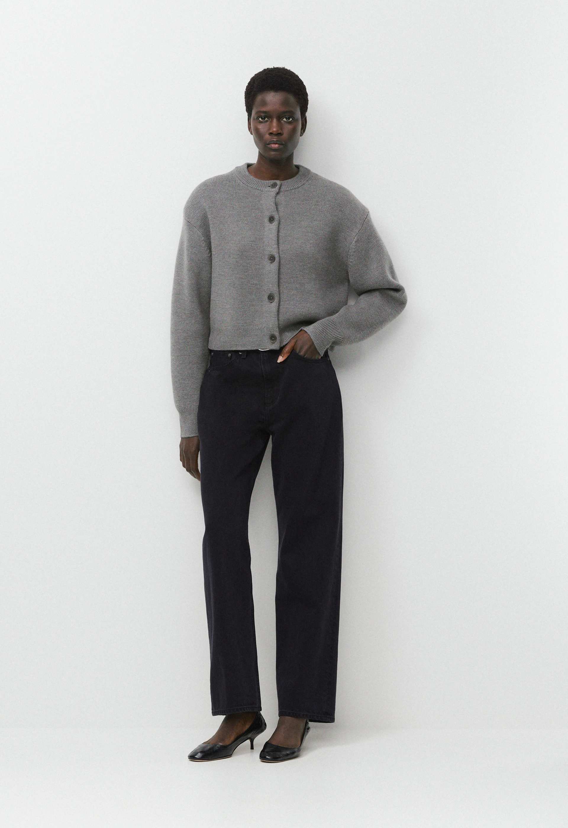 BAY MERINO WOOL CARDIGAN