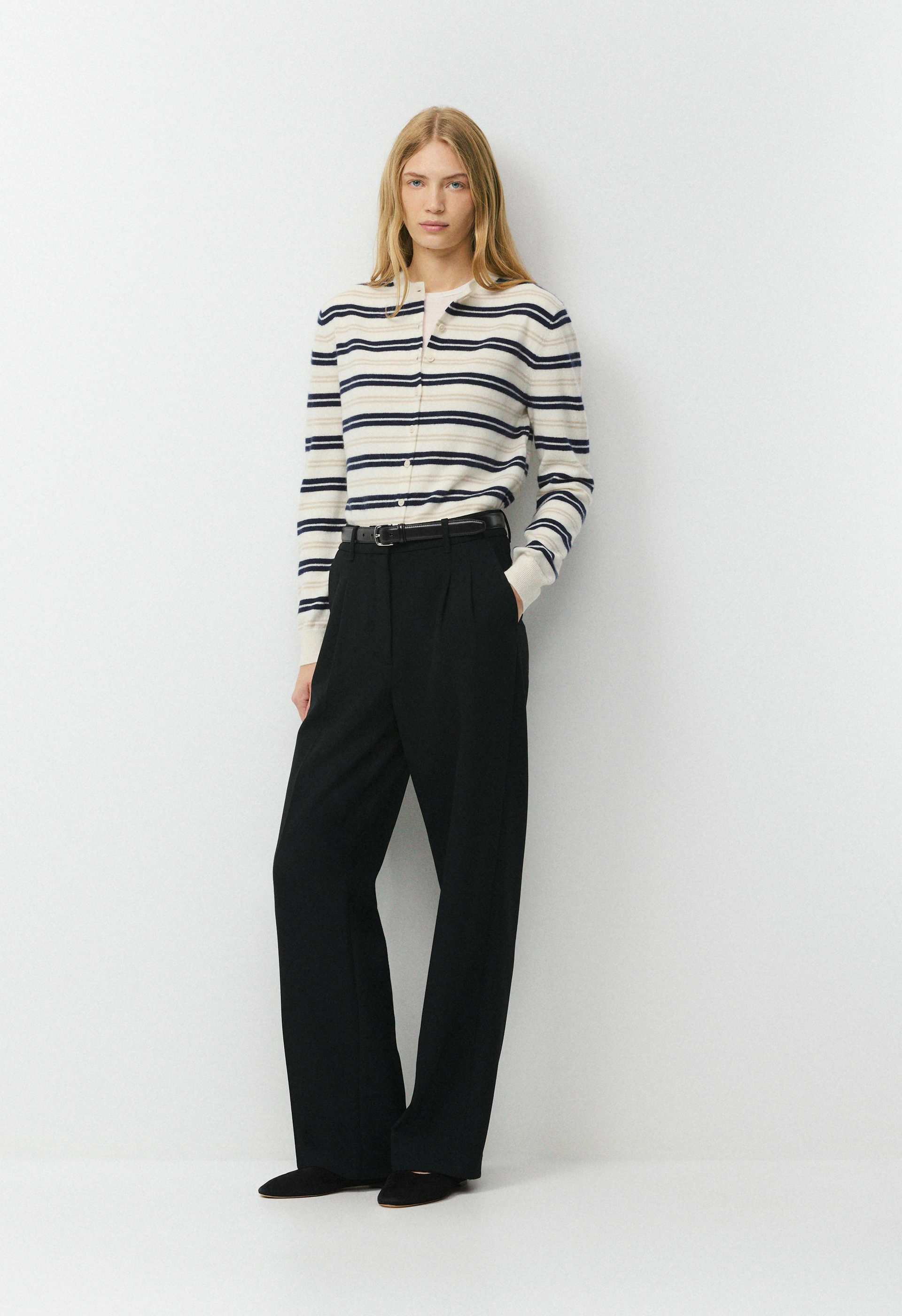 BARE CASHMERE NOTEWORTHY CARDIGAN