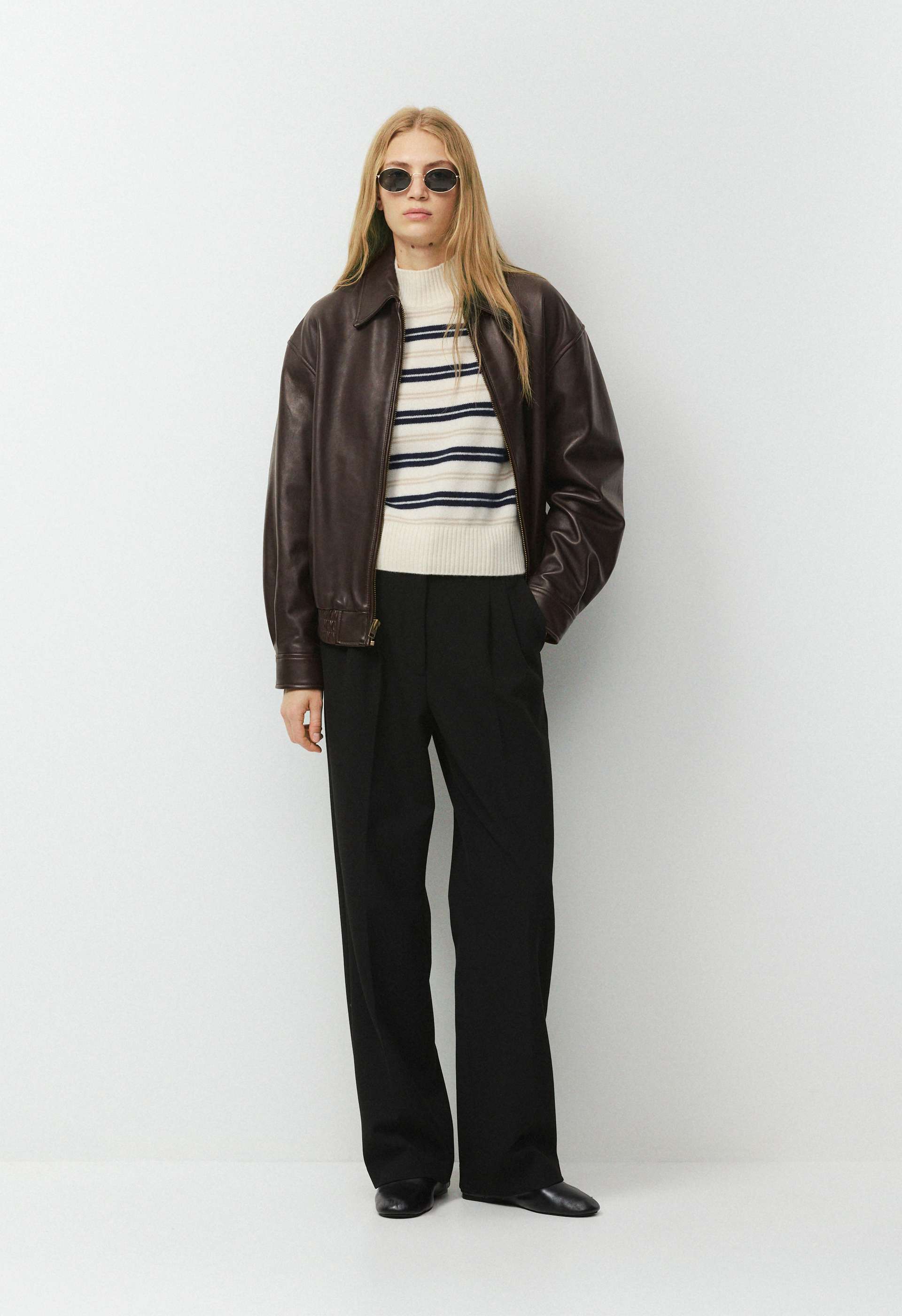Essential Cashmere Folio Mockneck | Aritzia INTL
