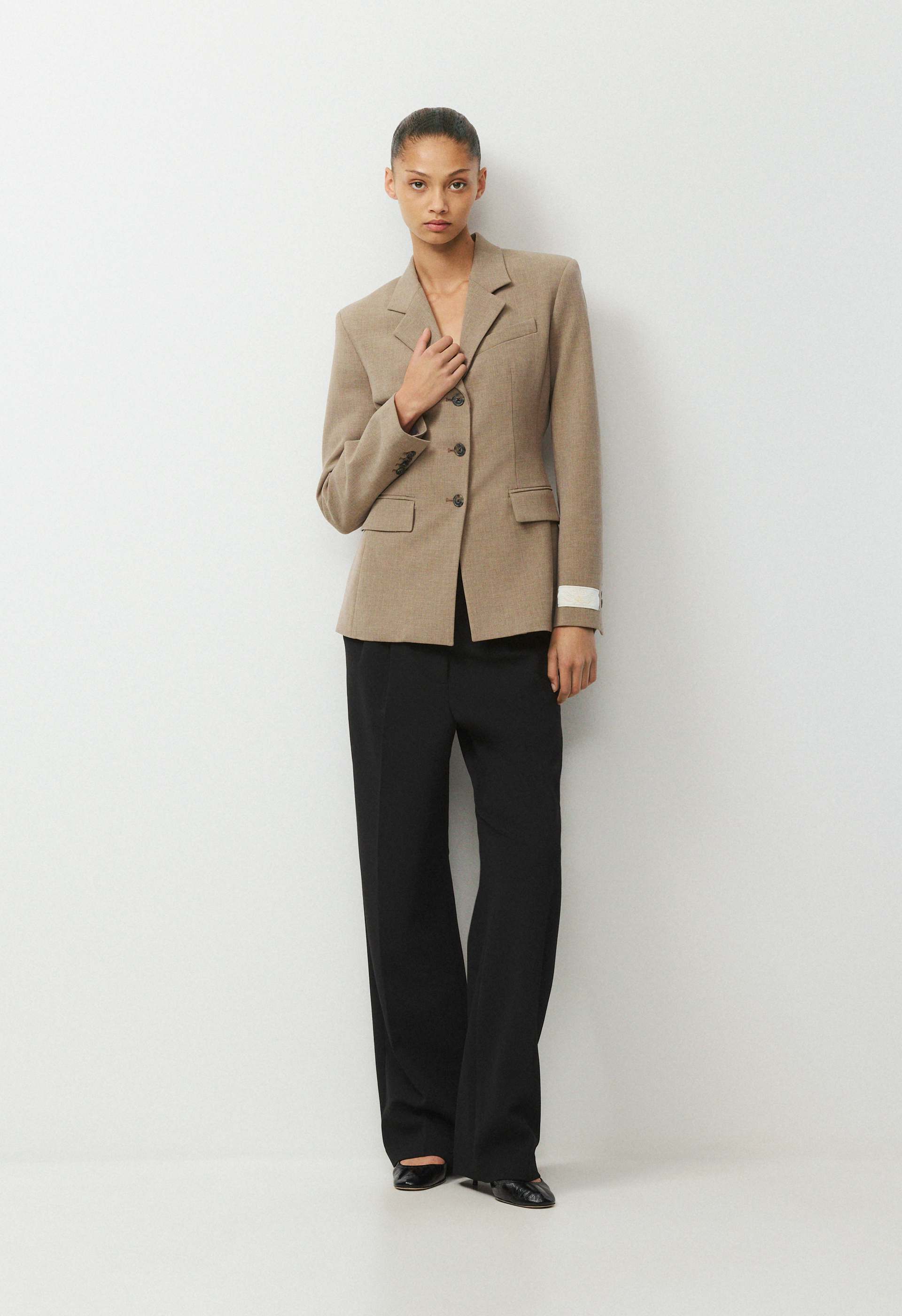 Standout Blazer - Eversential™
