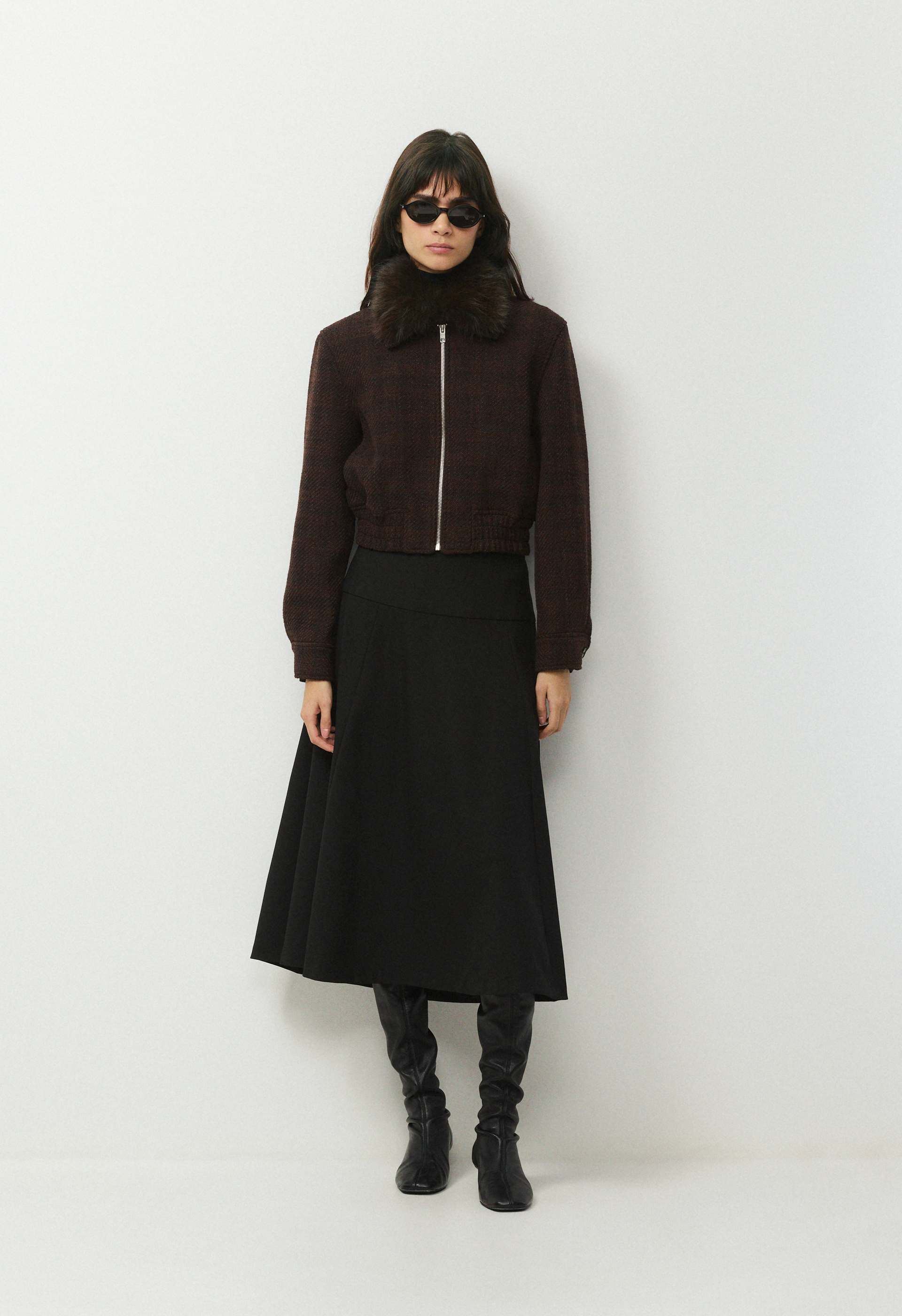 Alcove Bomber