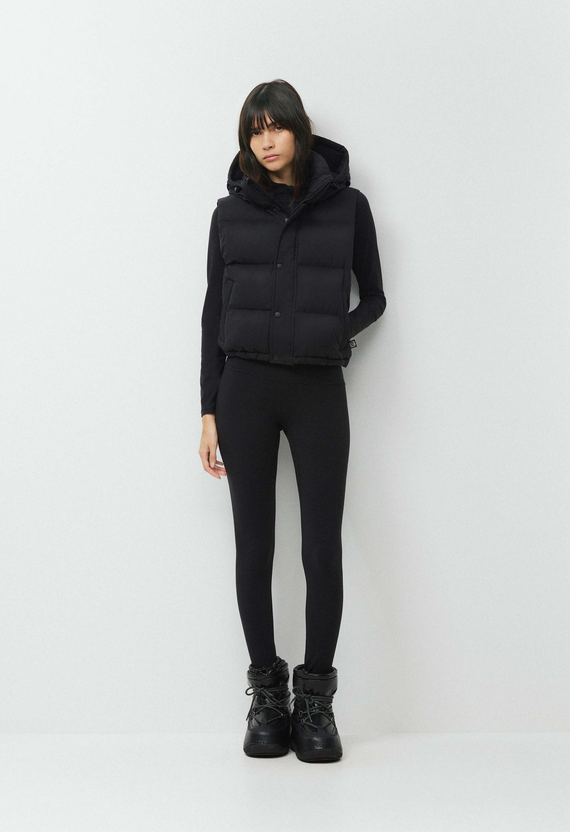 THE SUPER PUFF™ SHORTY VEST