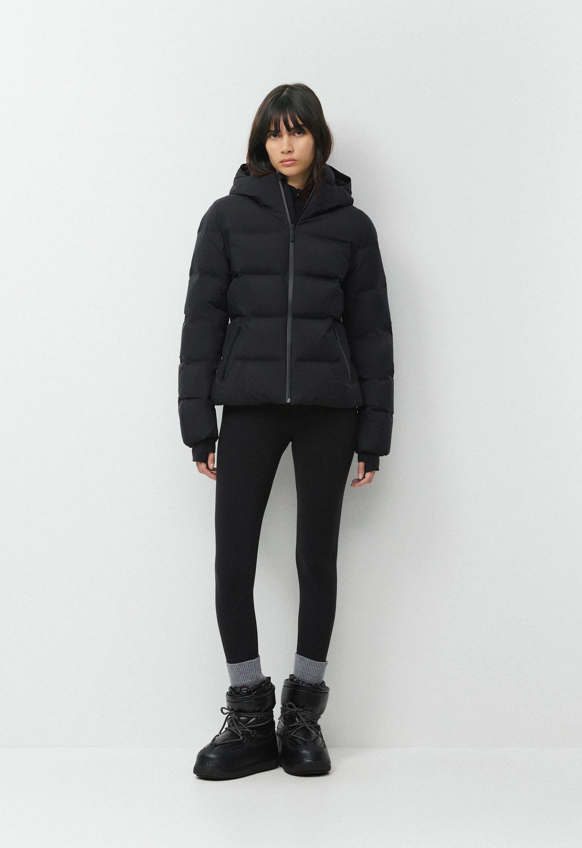 The SuperSnug Puff₂O™ - Rainstop™