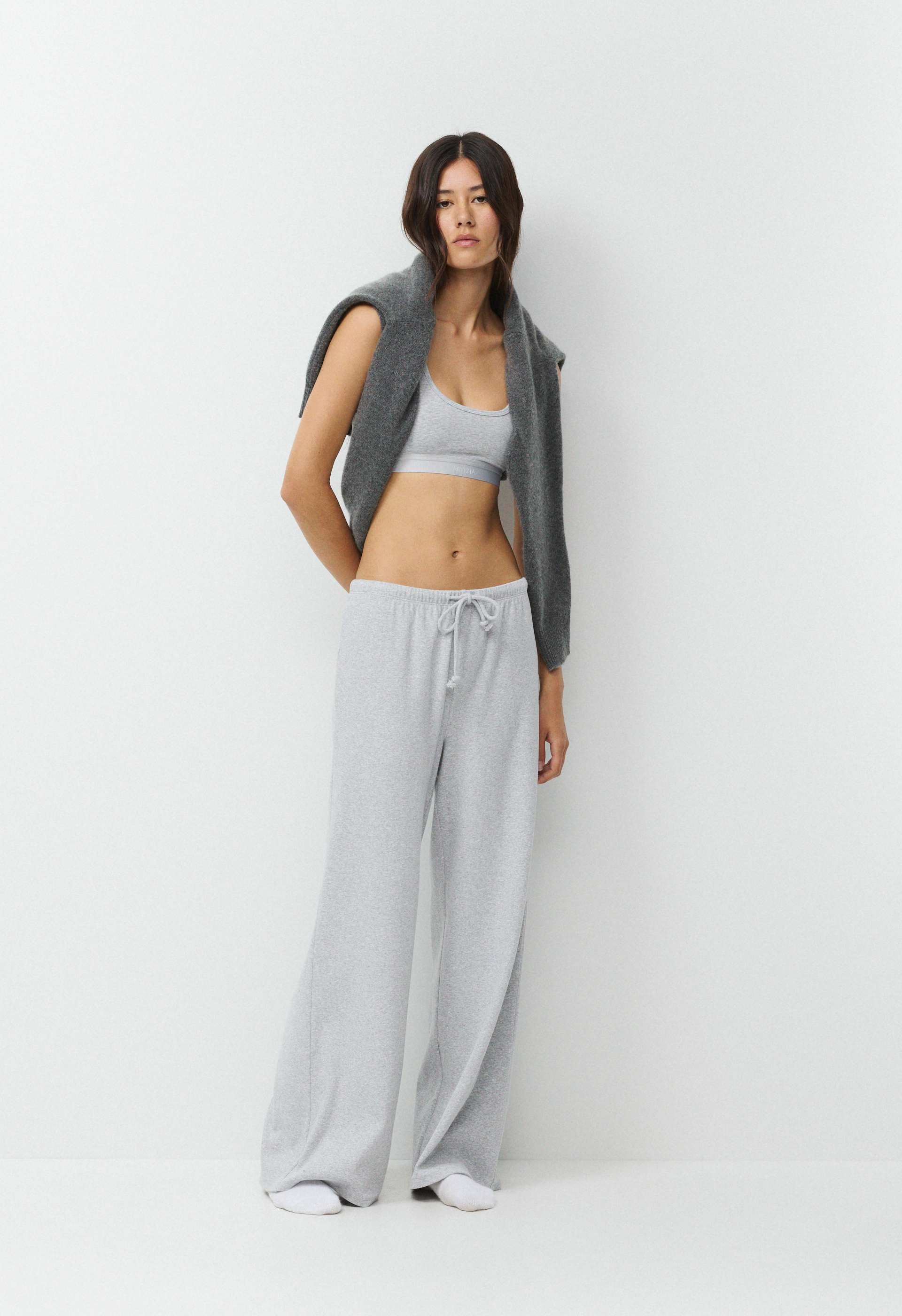 HomeStretch™ Rib Glide Pant | Aritzia US