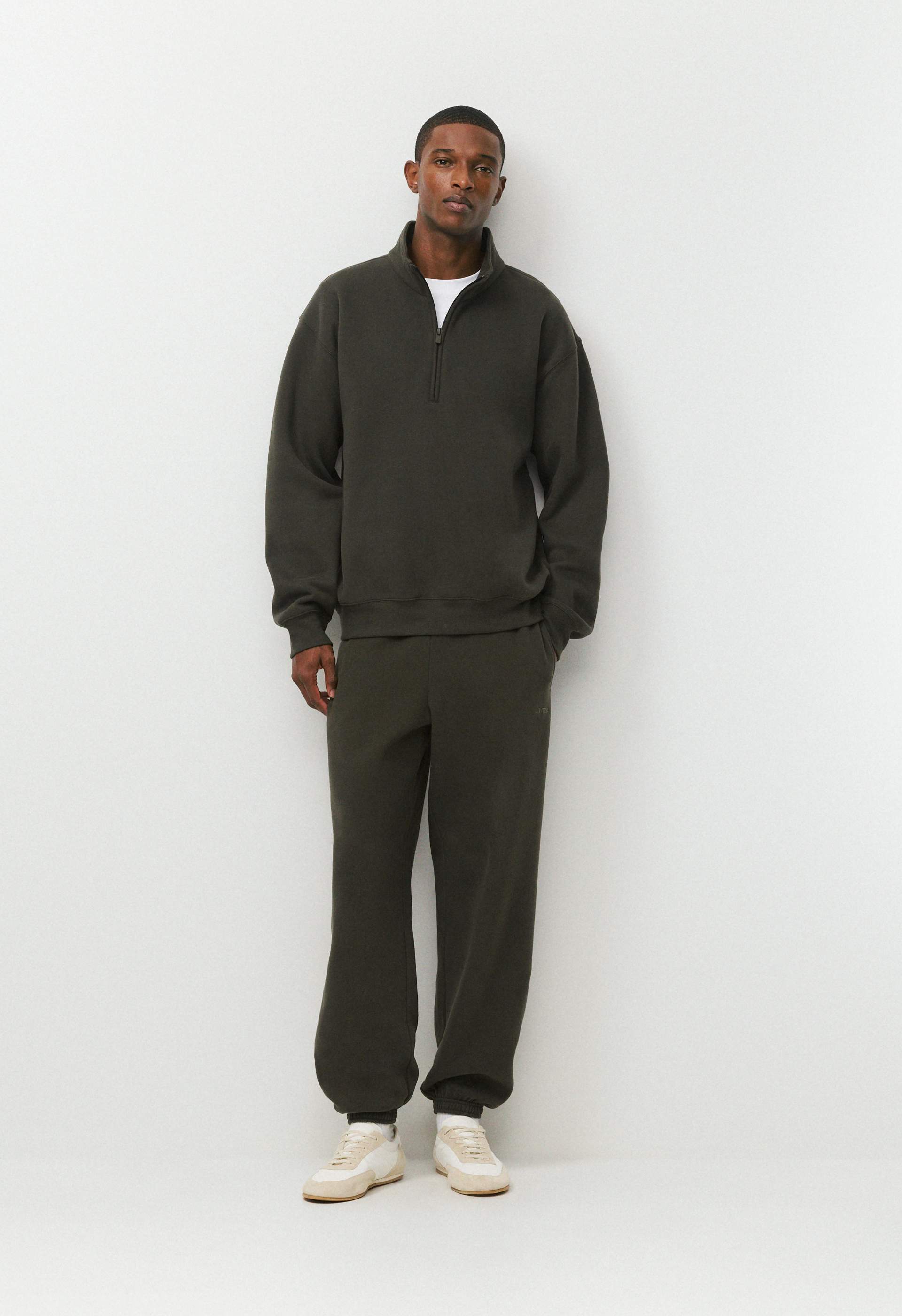 Cozy Sweatfleece Mega Jogger Men's