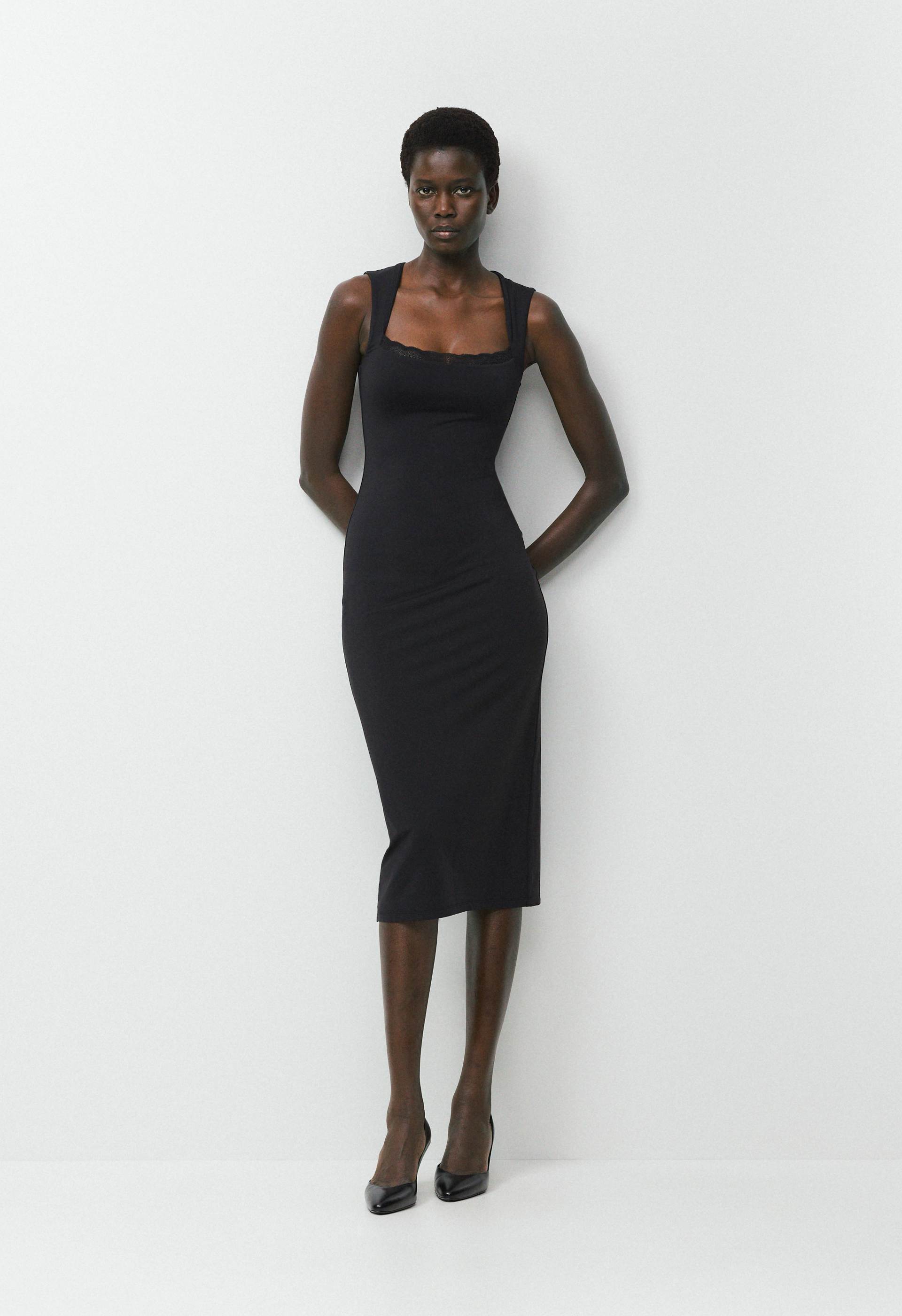 Aritzia Women's Original Contour Together Dress in Black | Medium