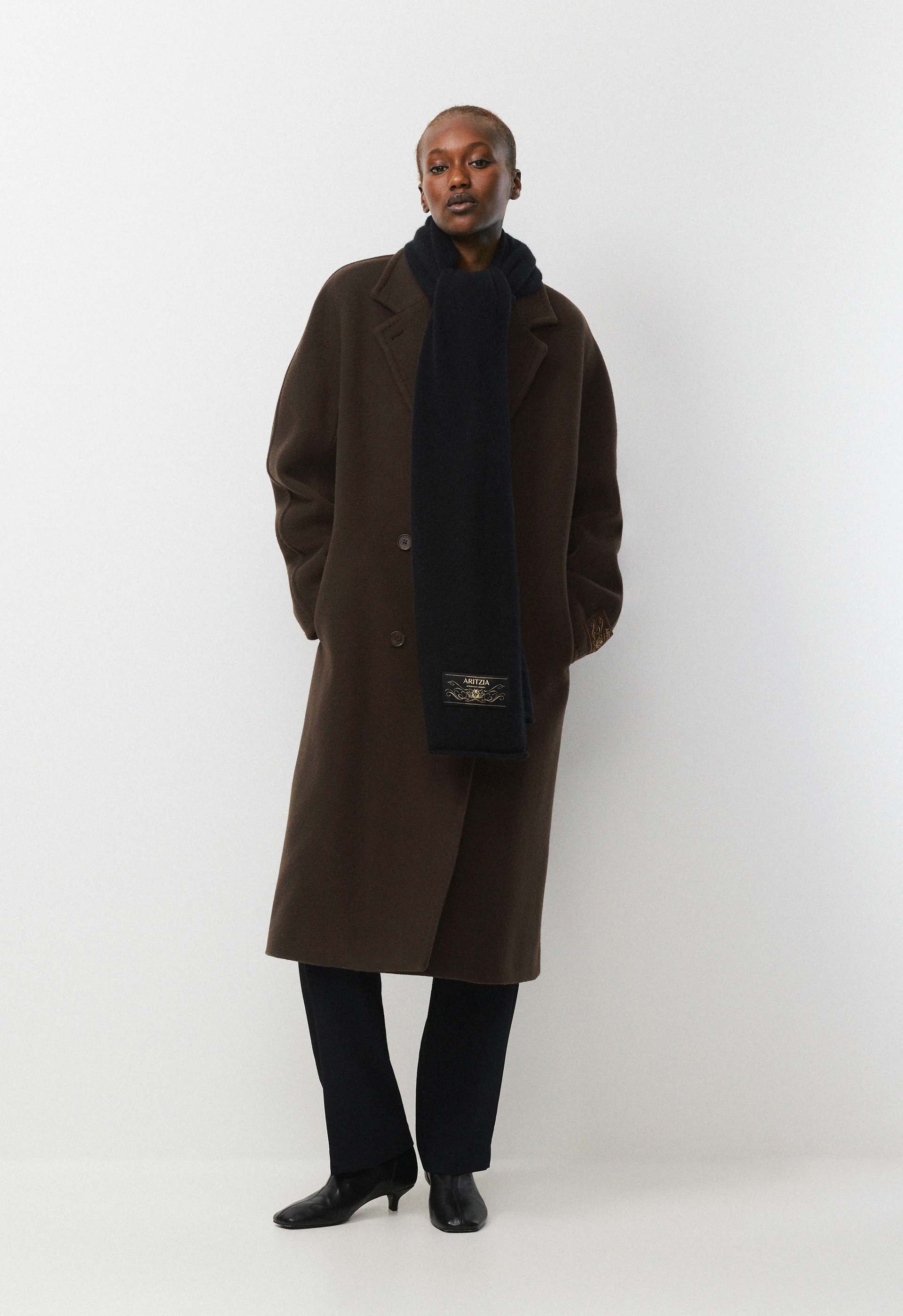 Essential Cashmere Millennia Large Scarf | Aritzia CA
