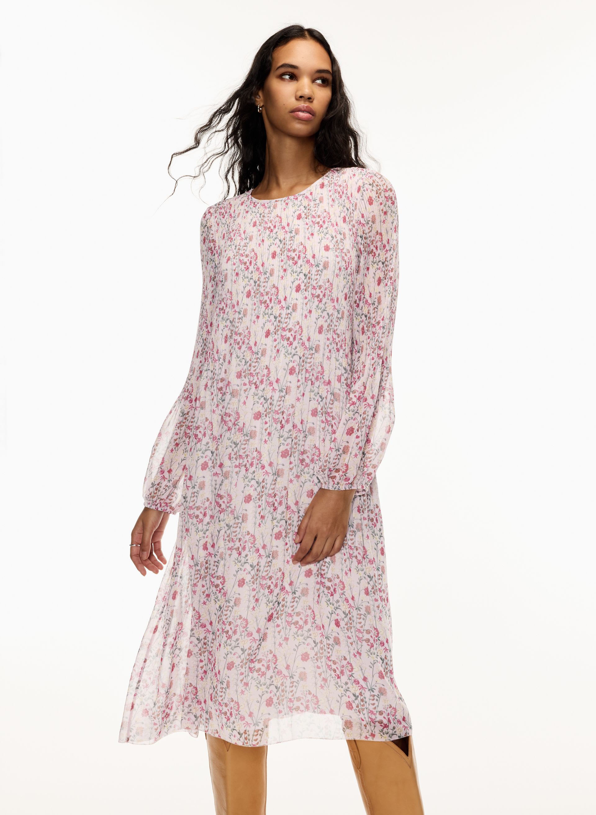 Daydreamer Midi Dress | Aritzia INTL