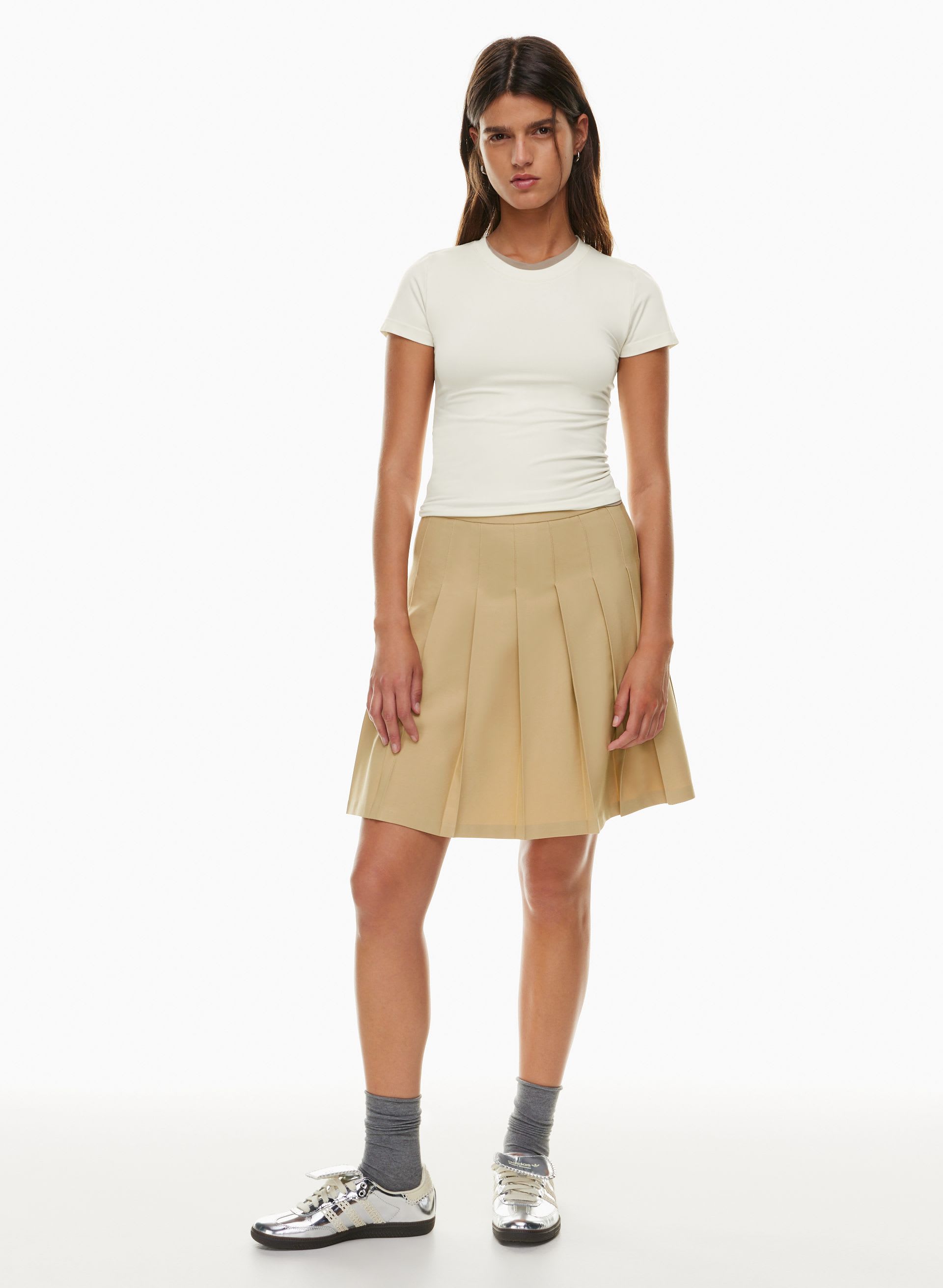 Olive Knee Pleated Skirt | Aritzia CA