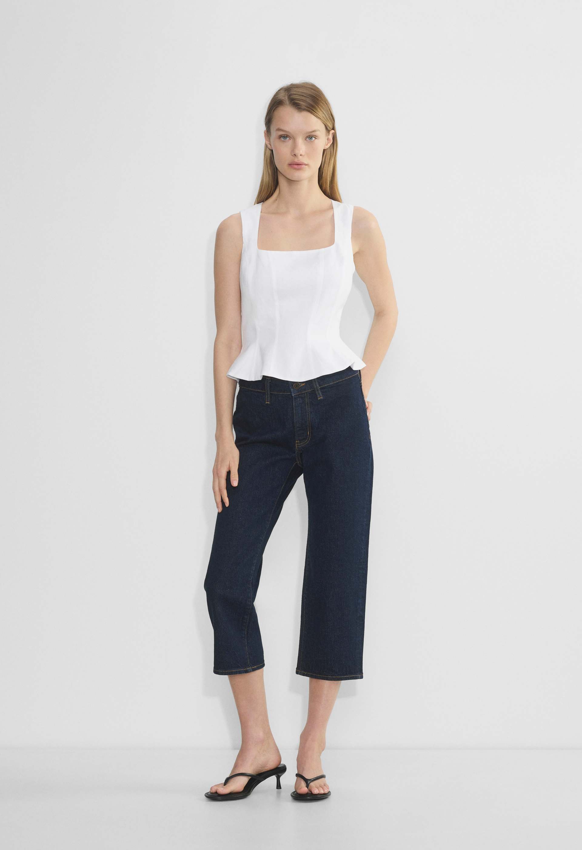 RHODORA LINEN BUSTIER