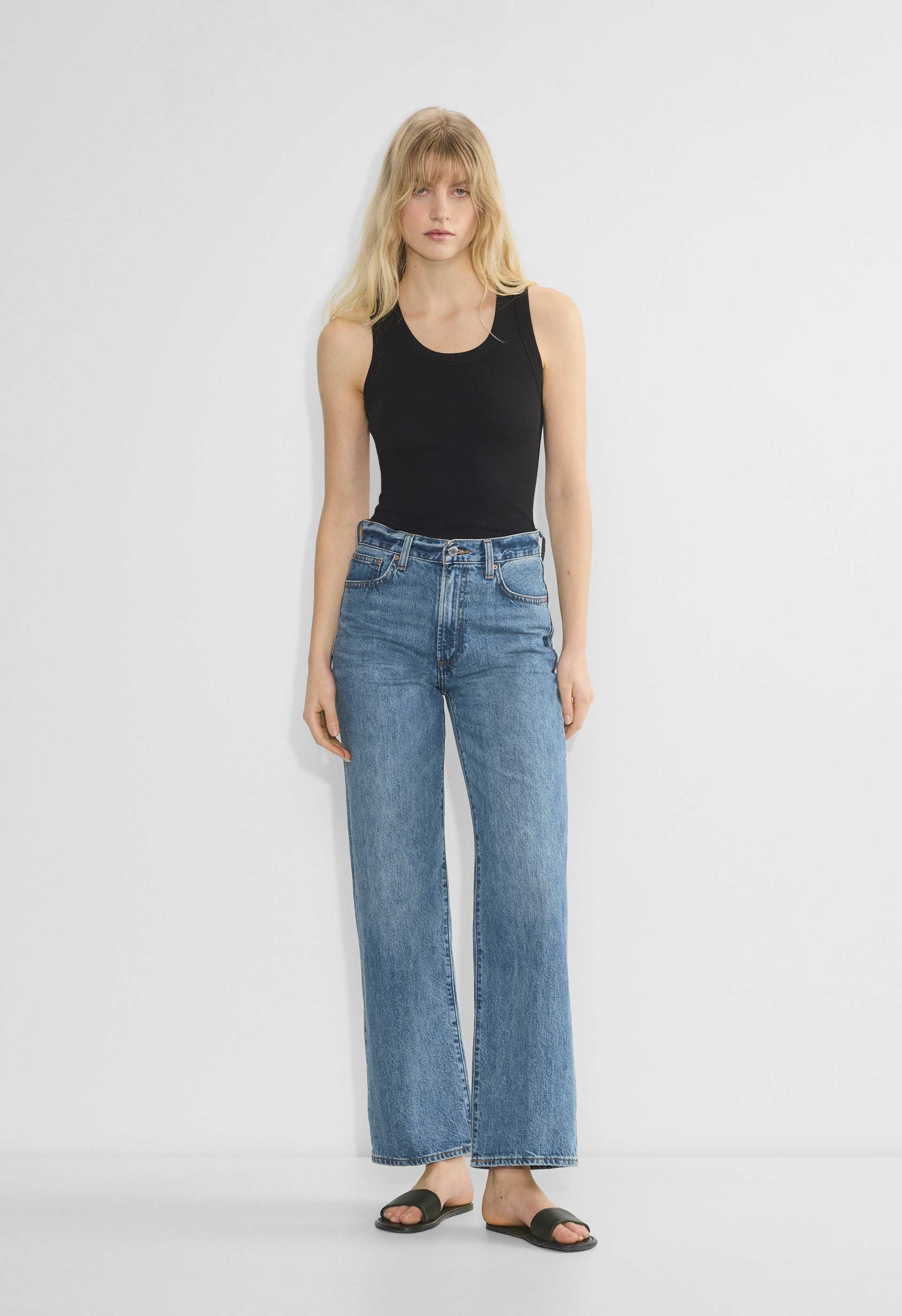 Denim Forum The Farrah Hi-rise Wide Jean