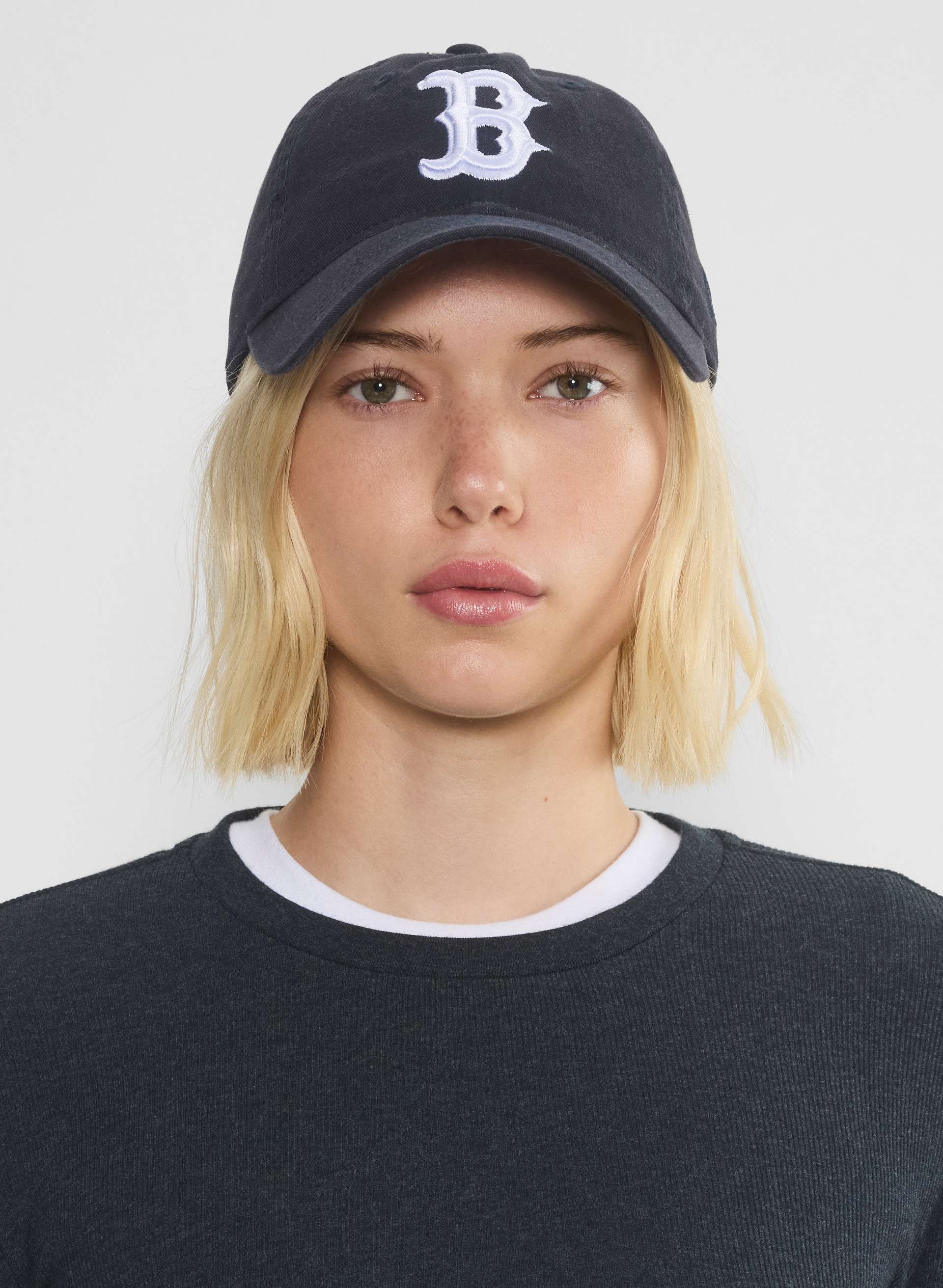 New Era Boston Red Sox 9TWENTY Hat | Aritzia US display picture 2